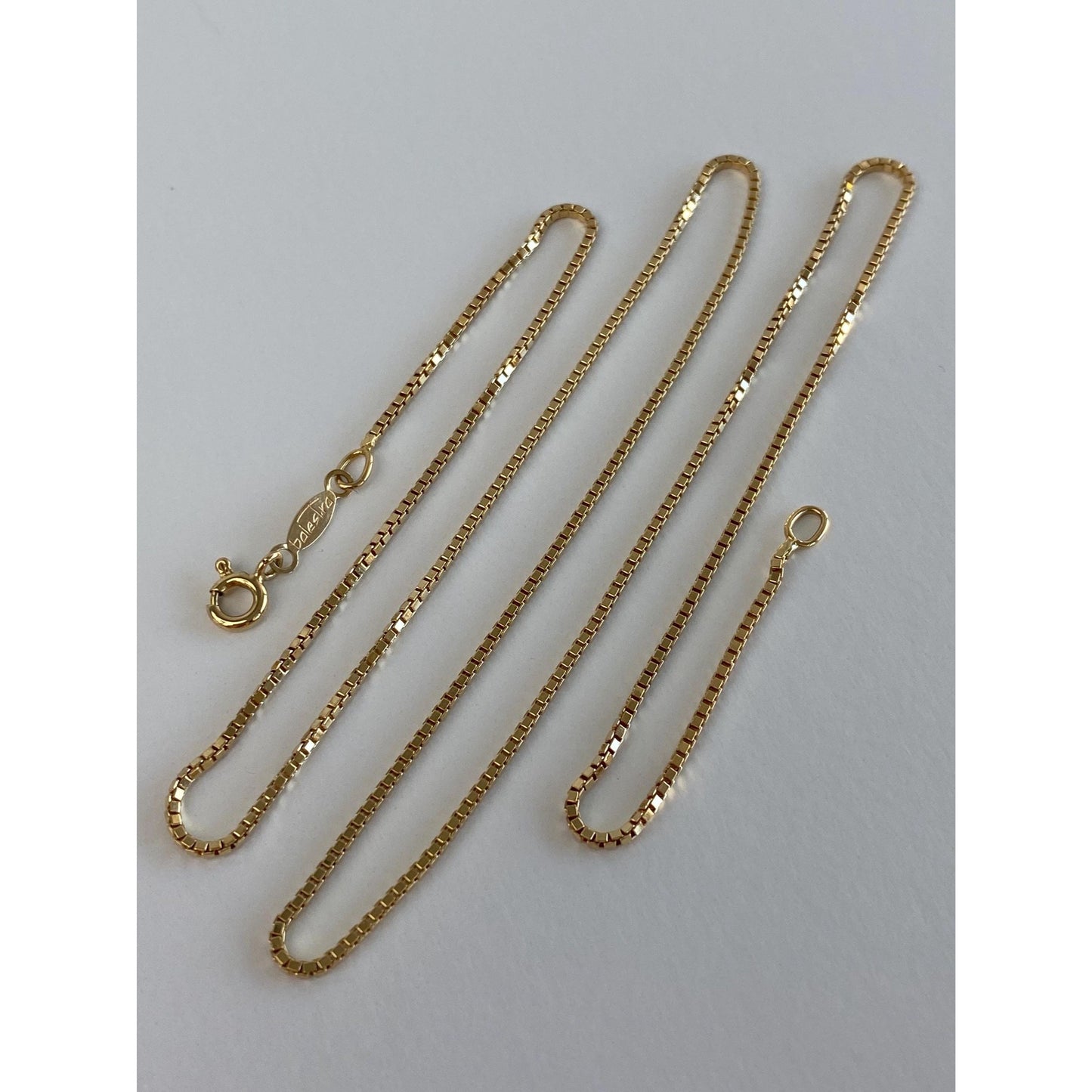 Vintage Solid 18k Yellow Gold Box Chain Necklace - 20 inches