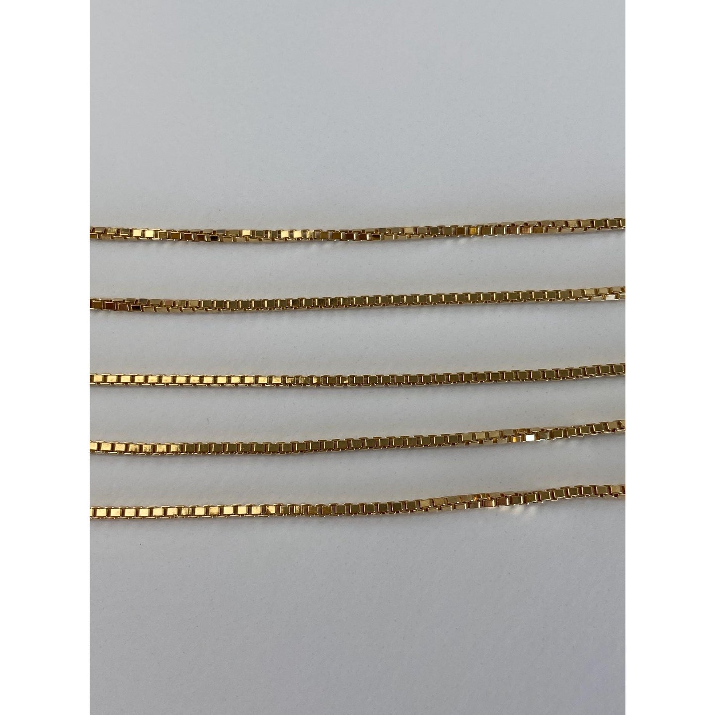 Vintage Solid 18k Yellow Gold Box Chain Necklace - 20 inches