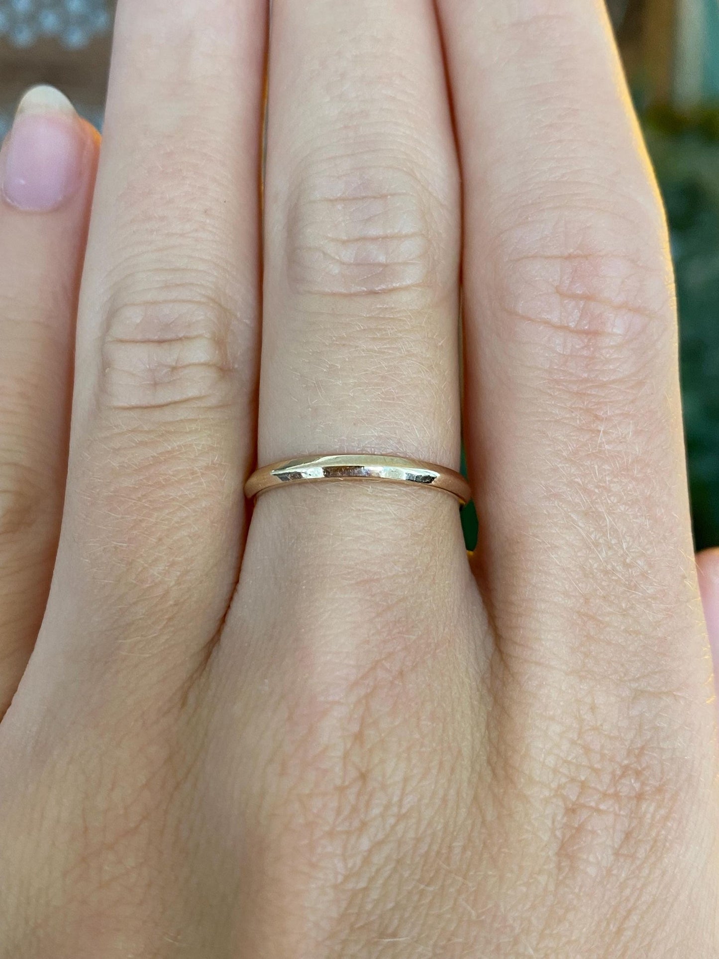 Vintage Solid 14k Yellow Gold Beveled Ring Band - Size 6.5
