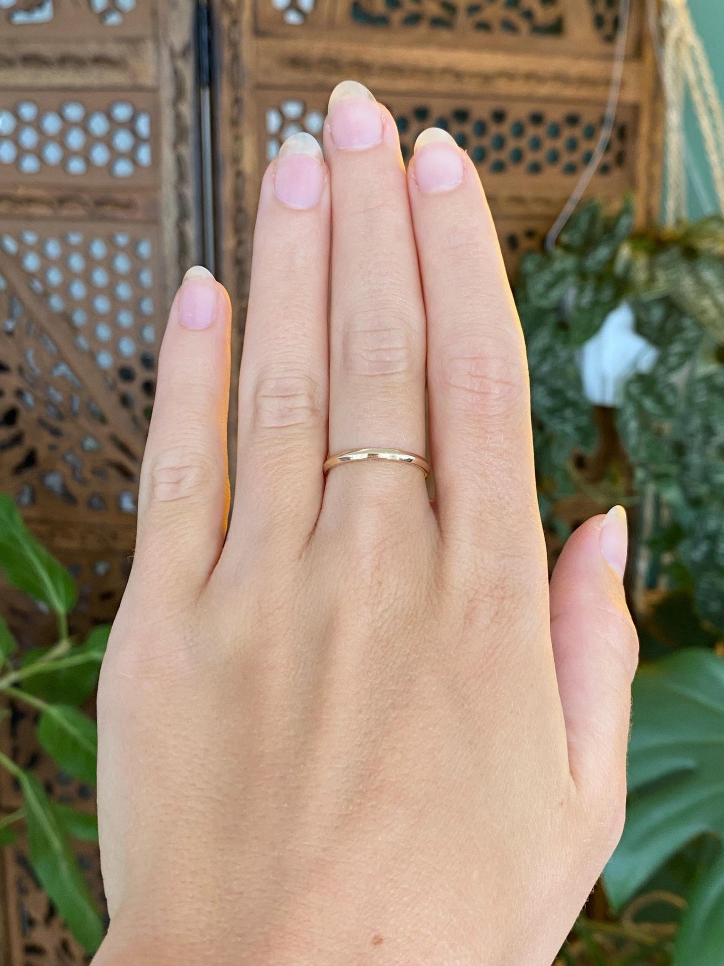 Vintage Solid 14k Yellow Gold Beveled Ring Band - Size 6.5