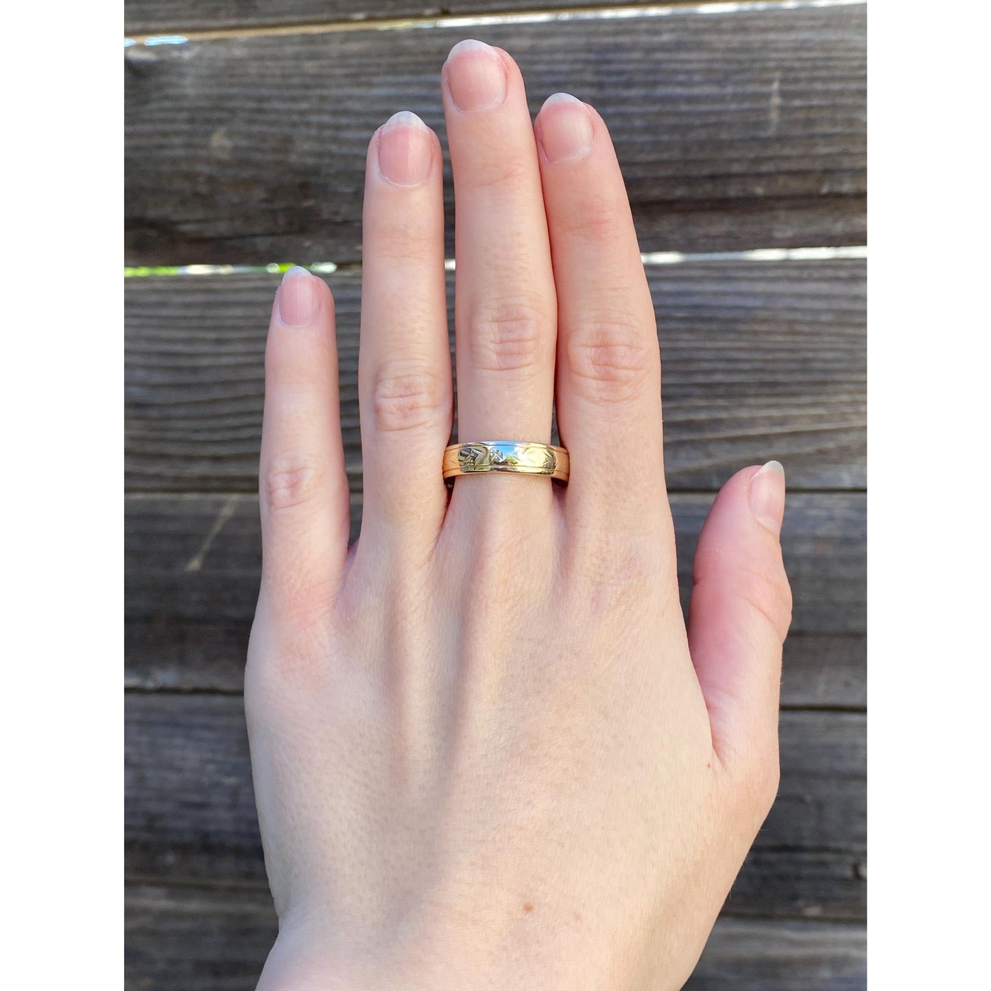 Vintage Solid 14k Yellow Gold Pattern Lined Ring Band - Size 11-11.25