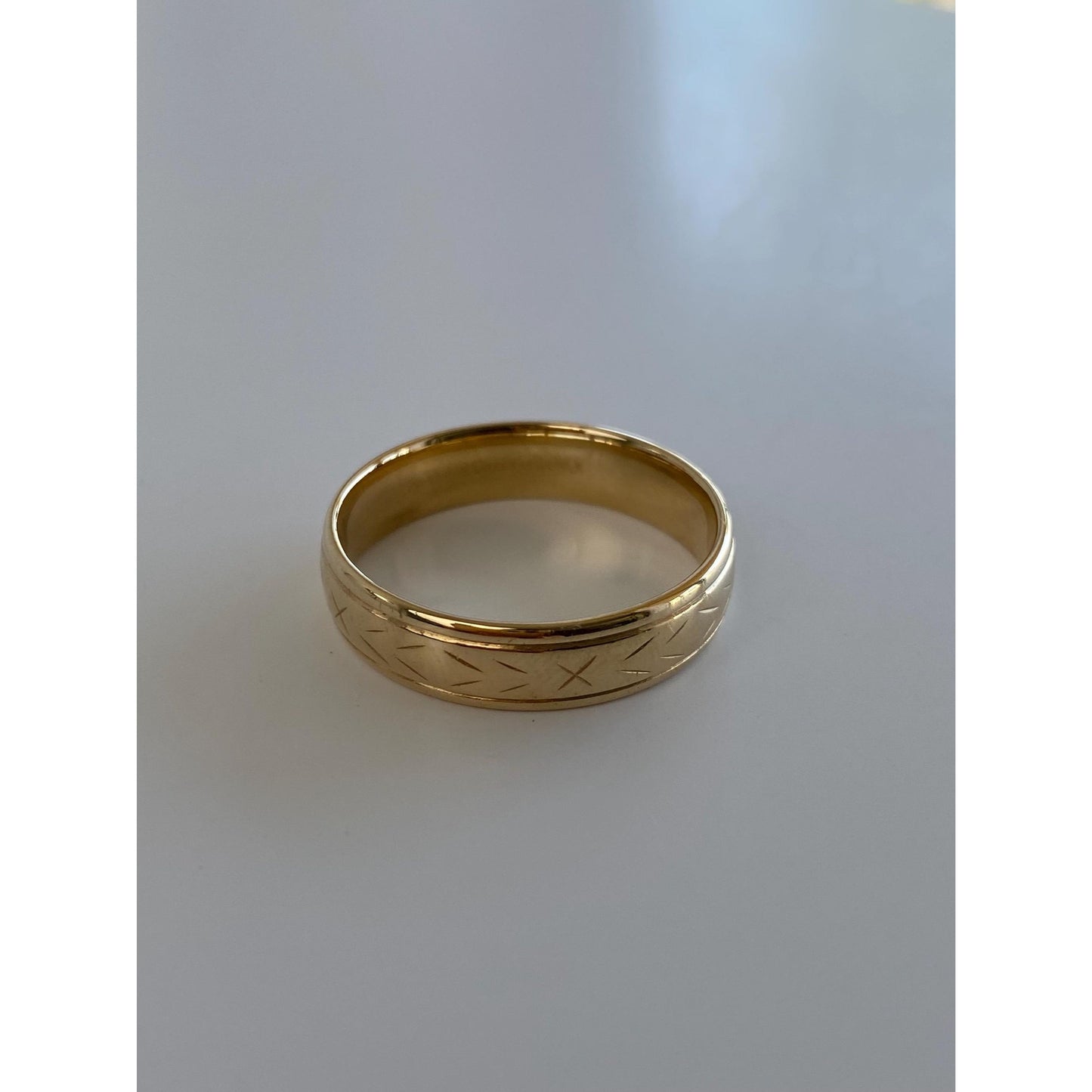 Vintage Solid 14k Yellow Gold Pattern Lined Ring Band - Size 11-11.25