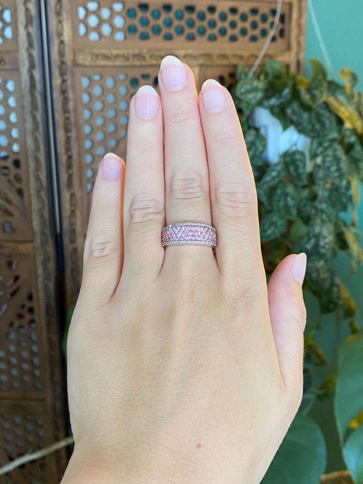 Vintage Solid 14k Rose Gold Diamond Light Pink Sapphire Ring Band - Size 7