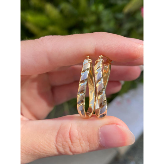 Vintage 18k Tri Tone Gold Oval Hoop Earrings