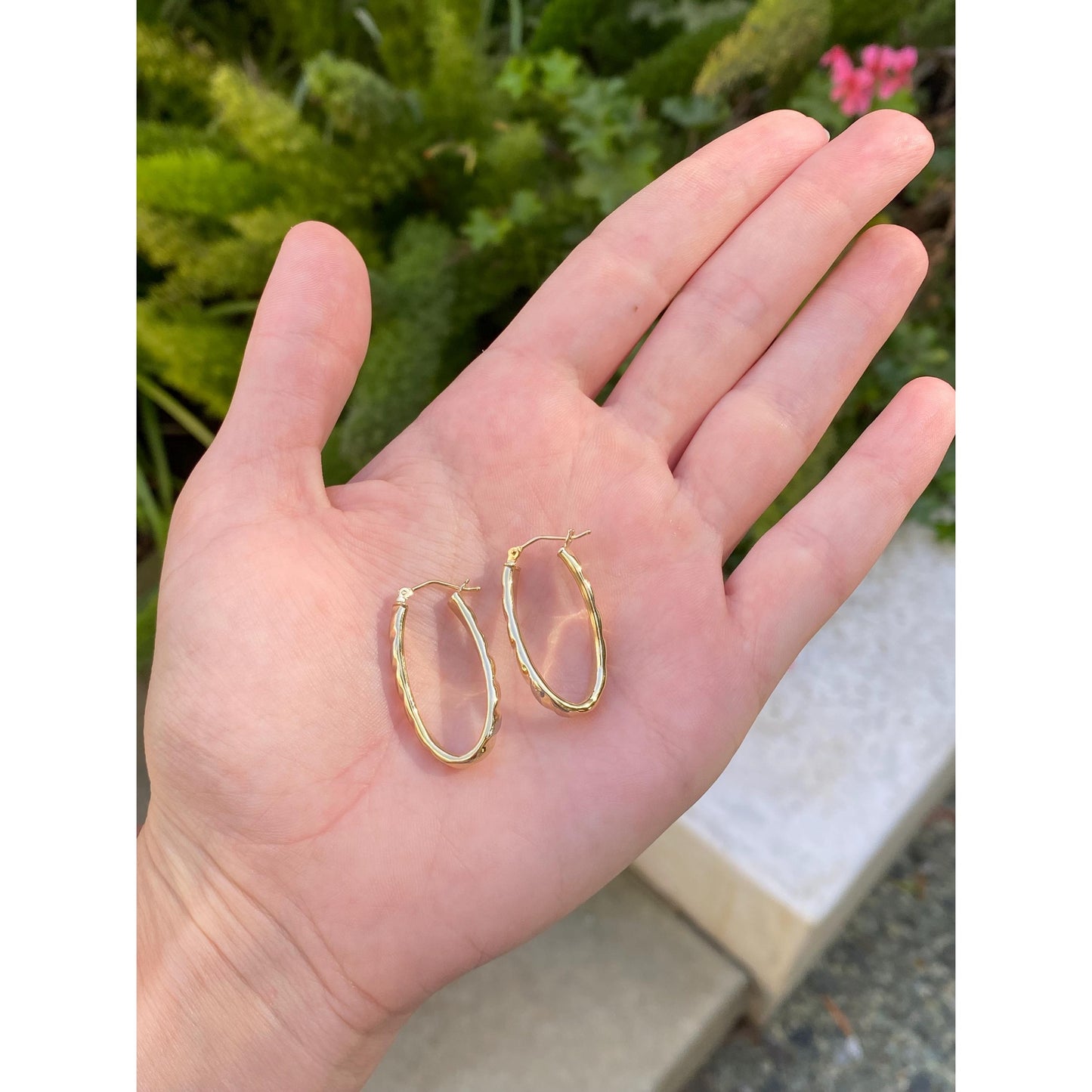 Vintage 18k Tri Tone Gold Oval Hoop Earrings