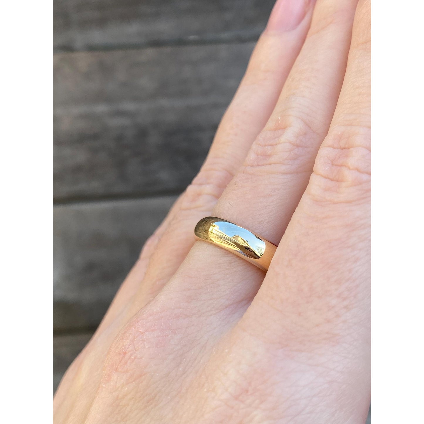Vintage Solid 14k Yellow Gold Ring Band - Size 7.75