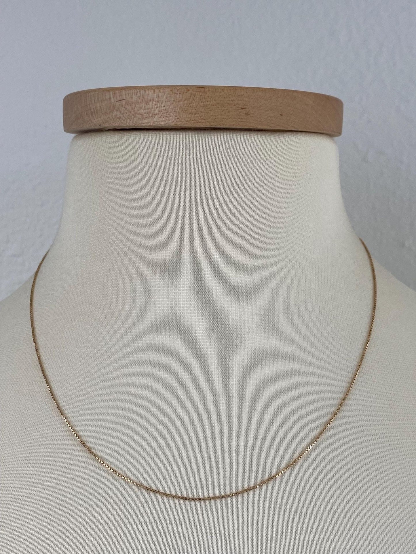 Vintage Solid 14k Yellow Gold Box Chain Necklace - 18.75 inches