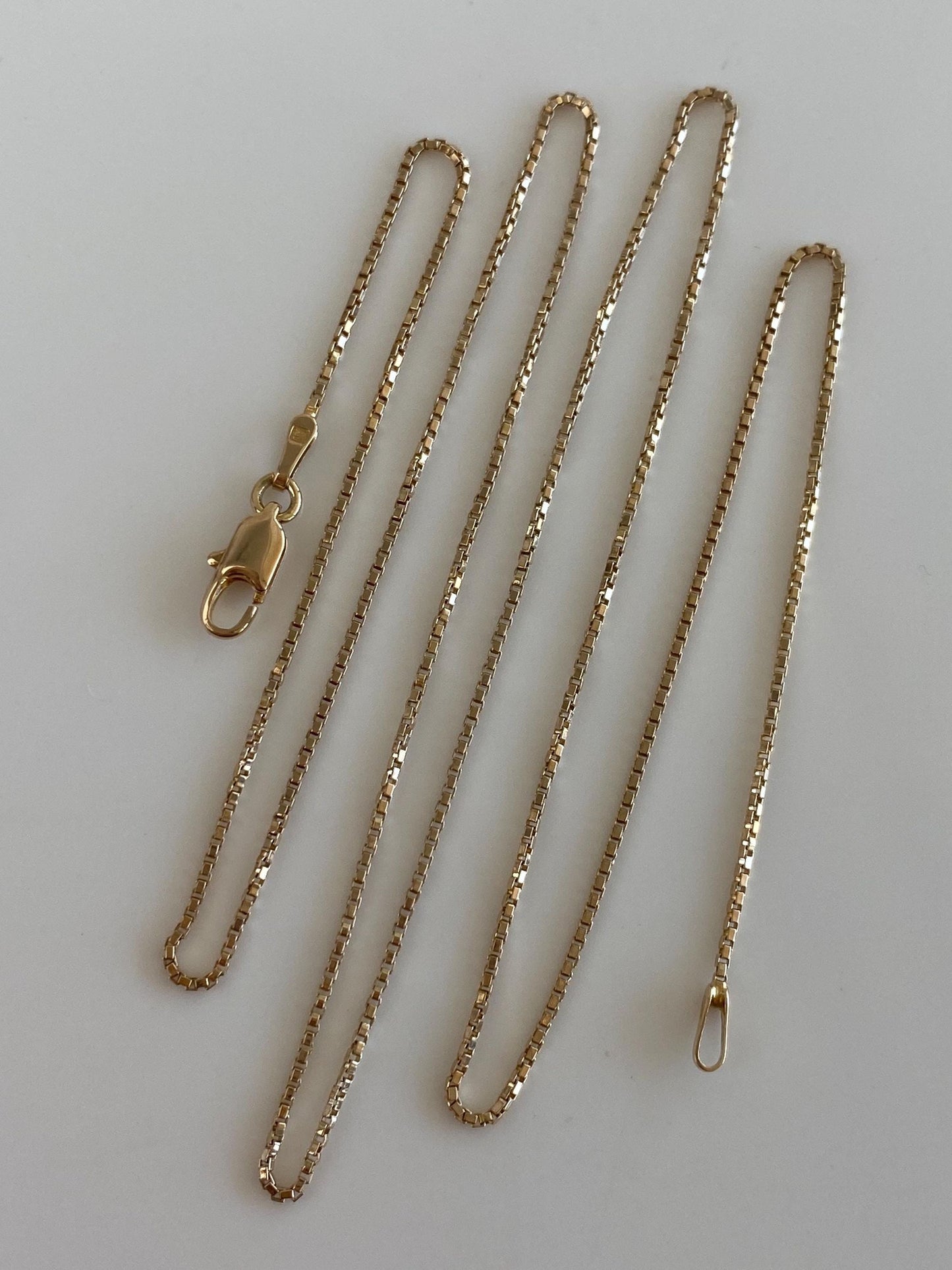 Vintage Solid 14k Yellow Gold Box Chain Necklace - 18.75 inches