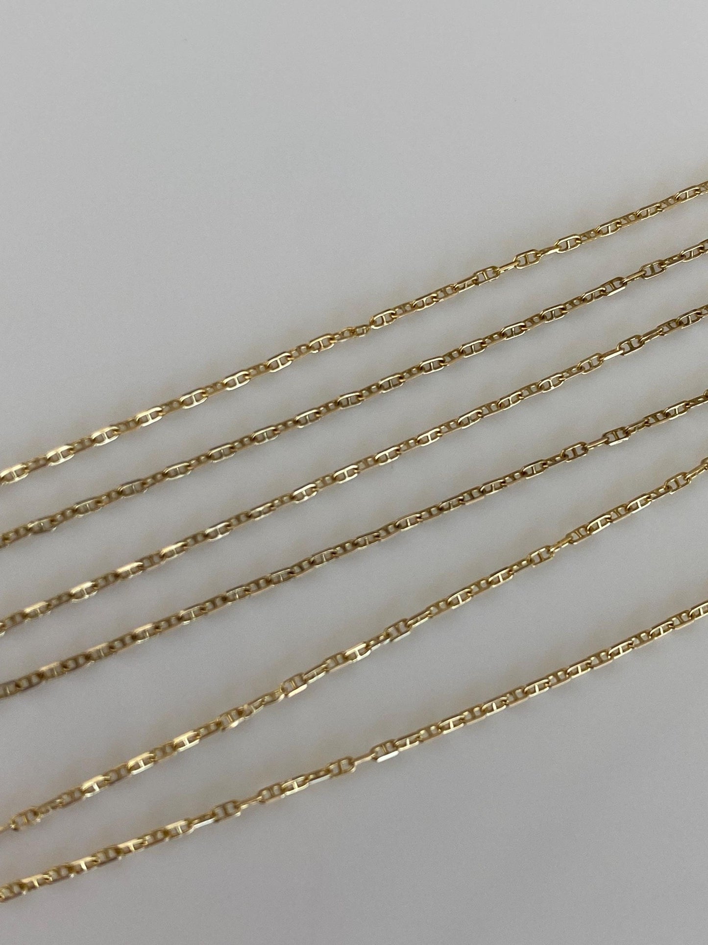 Vintage Solid 14k Yellow Gold Dainty Mariner Chain Necklace - 19.75 inches