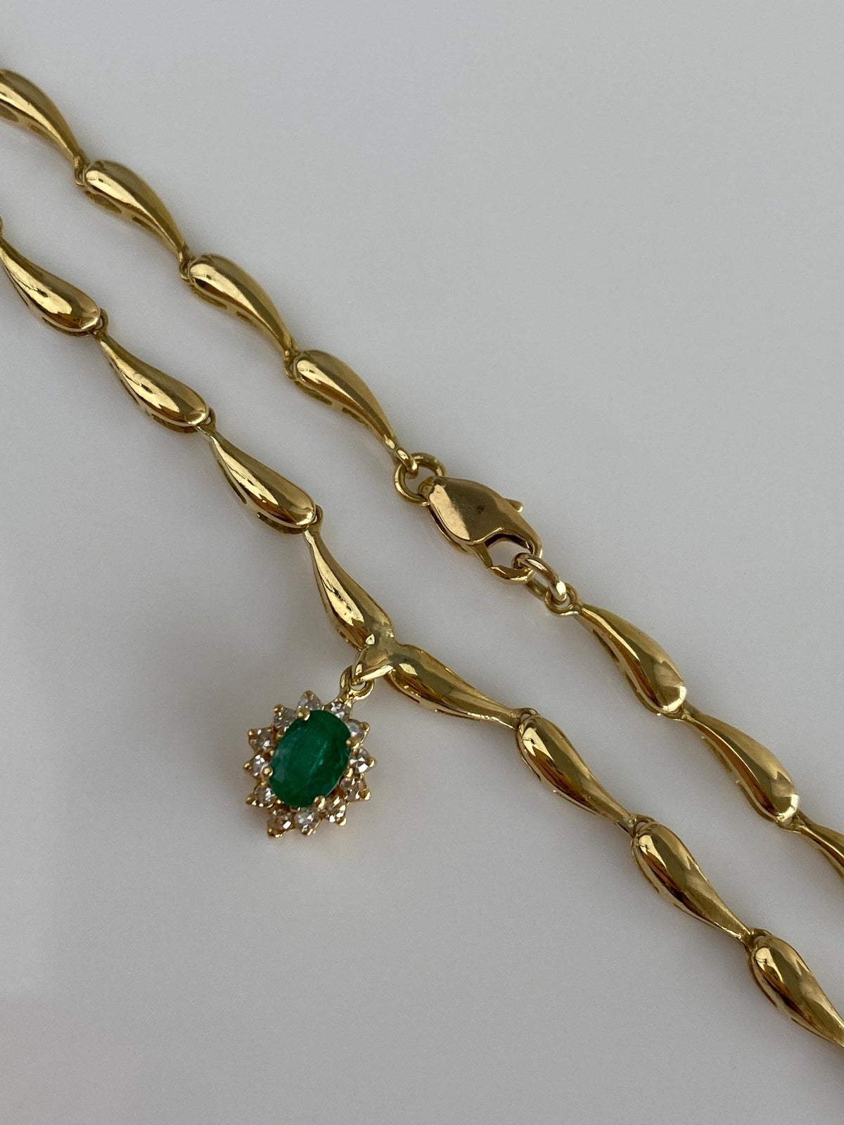 Vintage 18k Yellow Gold Emerald Diamond Halo Fancy Link Necklace - 16.75 inches