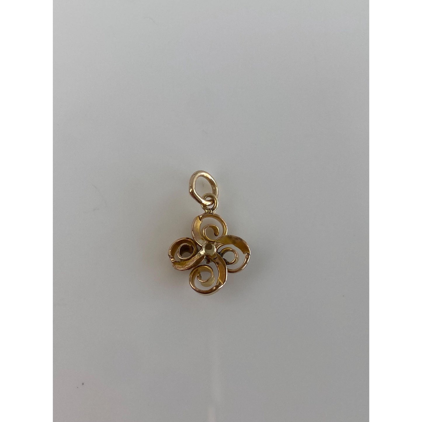 Vintage Solid 9k Yellow Gold Seed Pearl Charm