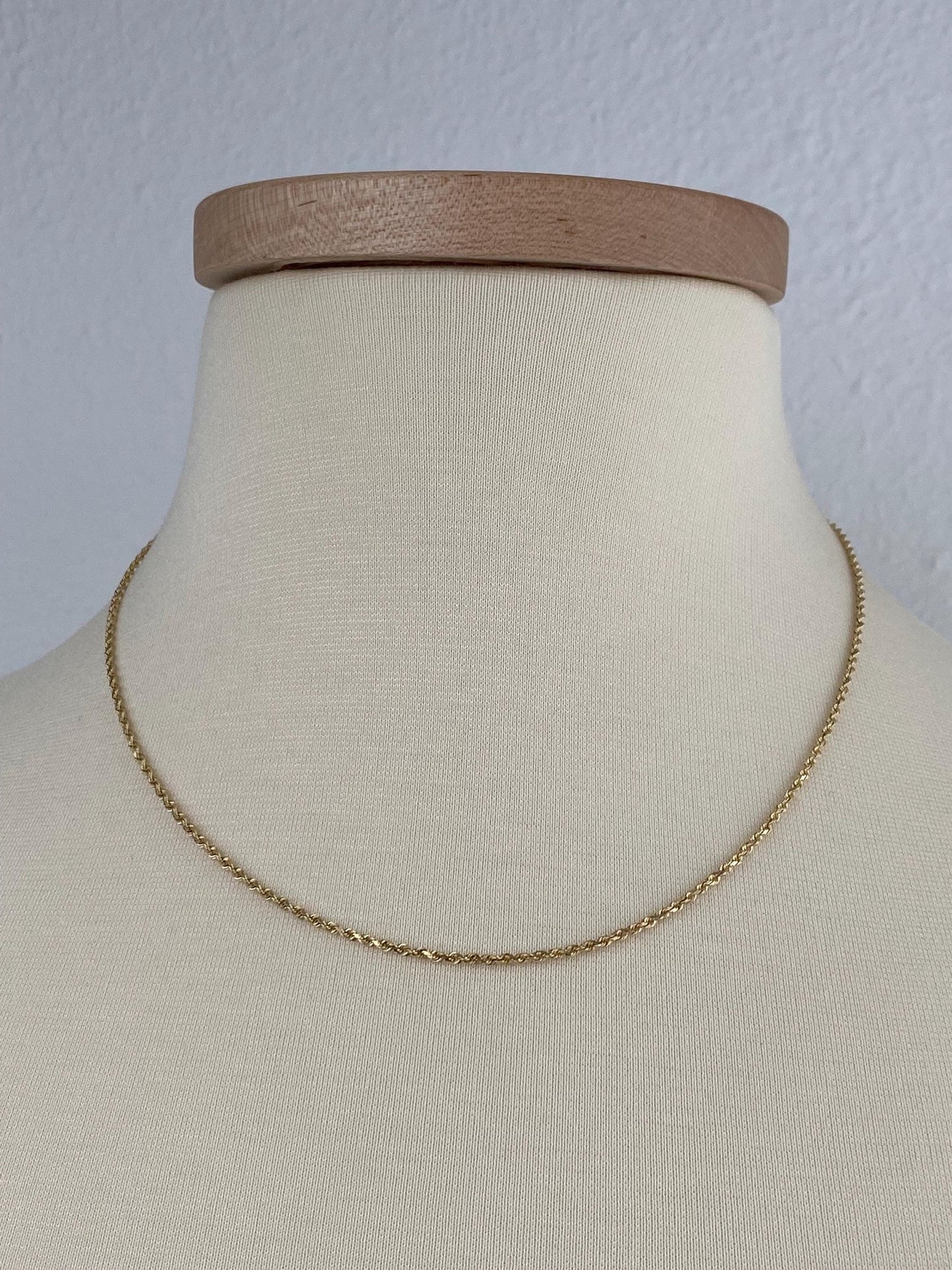 Vintage Solid 14k Yellow Gold Slim Rope Chain Necklace - 18.25 inches