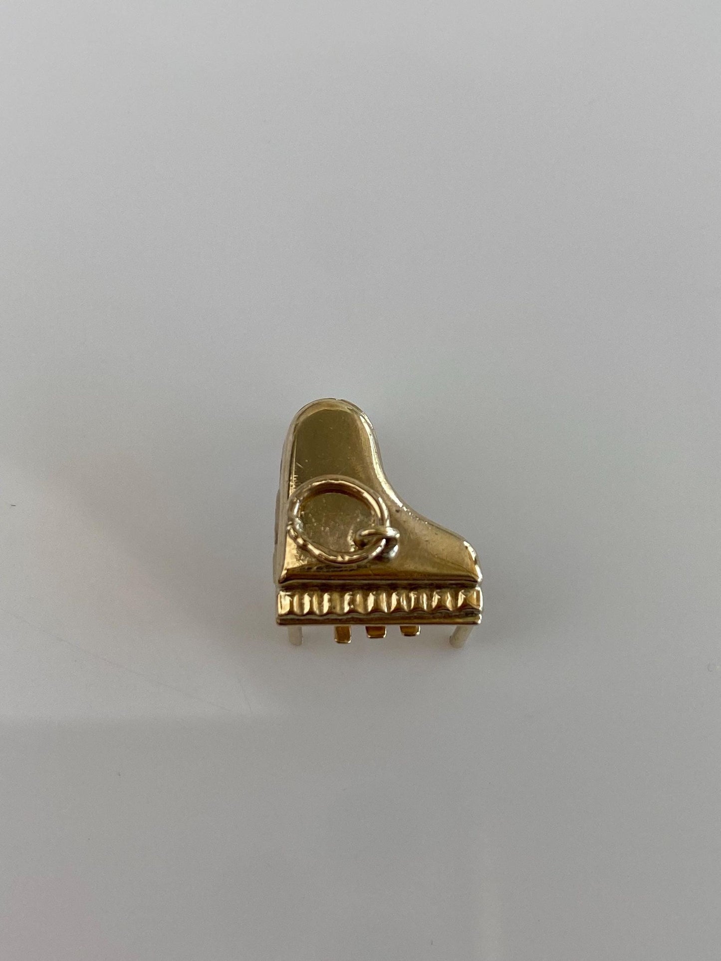 Vintage 9k Yellow Gold Piano Charm