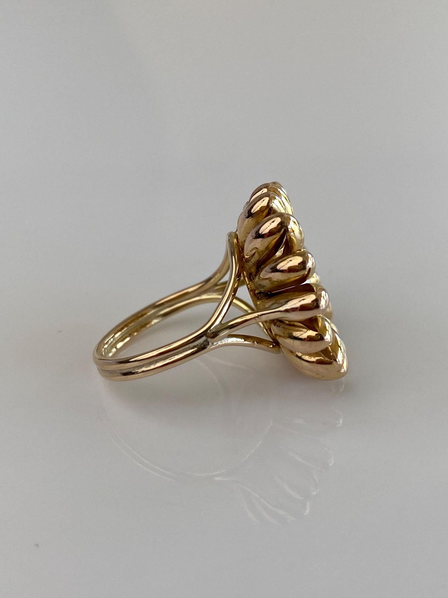 Vintage 18k Yellow Gold Pearl Flower Ring - Size 5