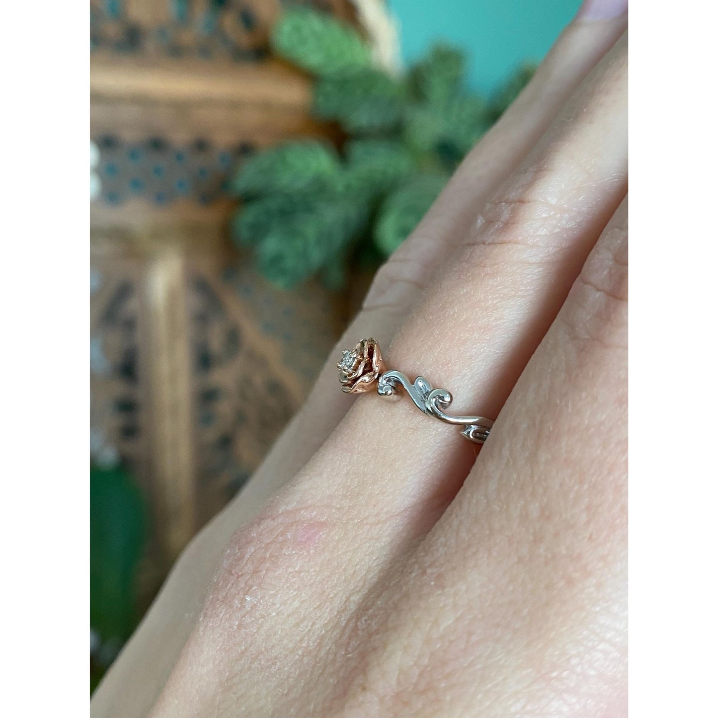 Vintage Solid 10k White & Rose Gold Diamond Rose Branch Ring - Size 6.75