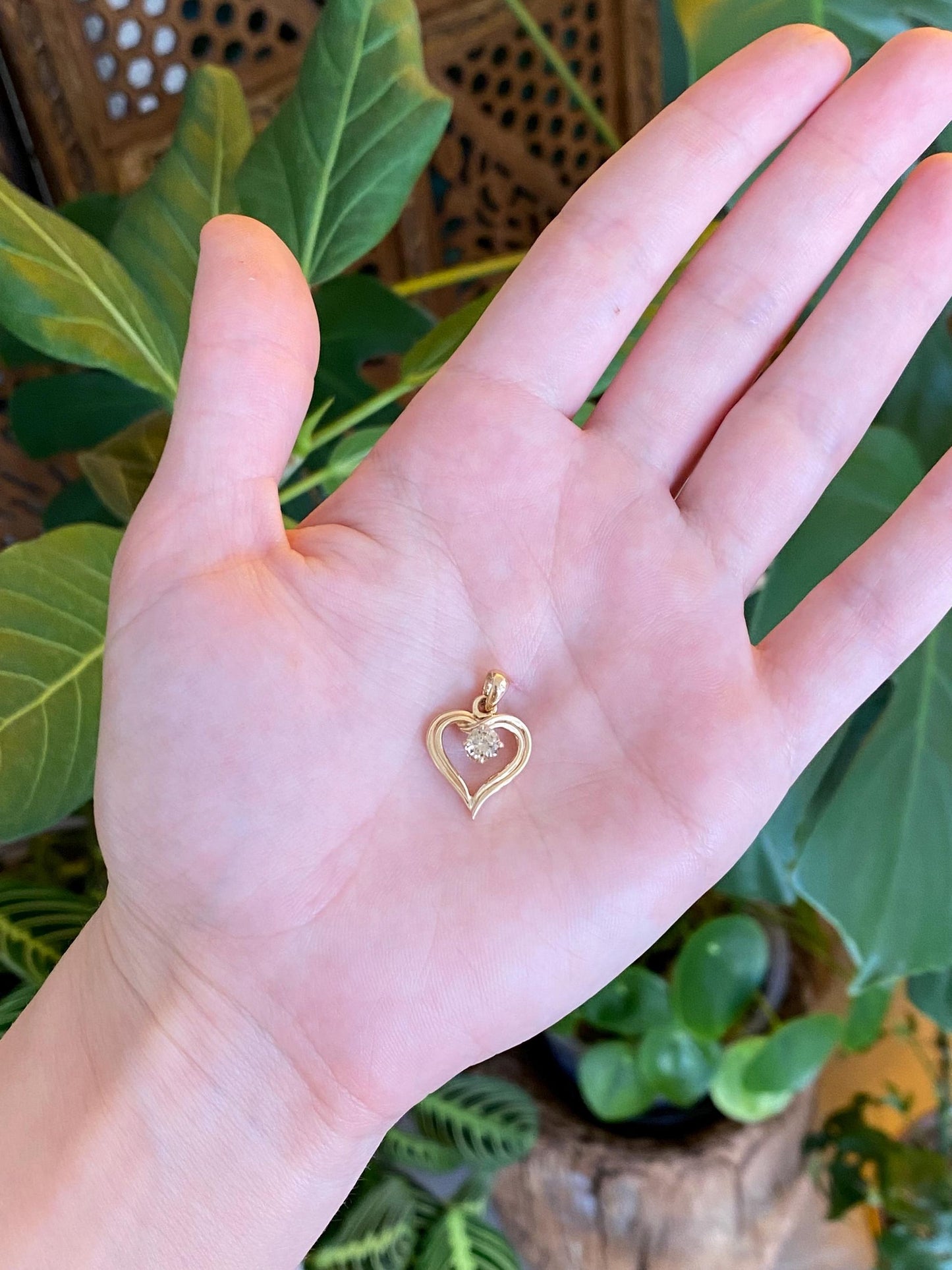 Vintage Solid 14k Yellow Gold Champagne Diamond Heart Charm