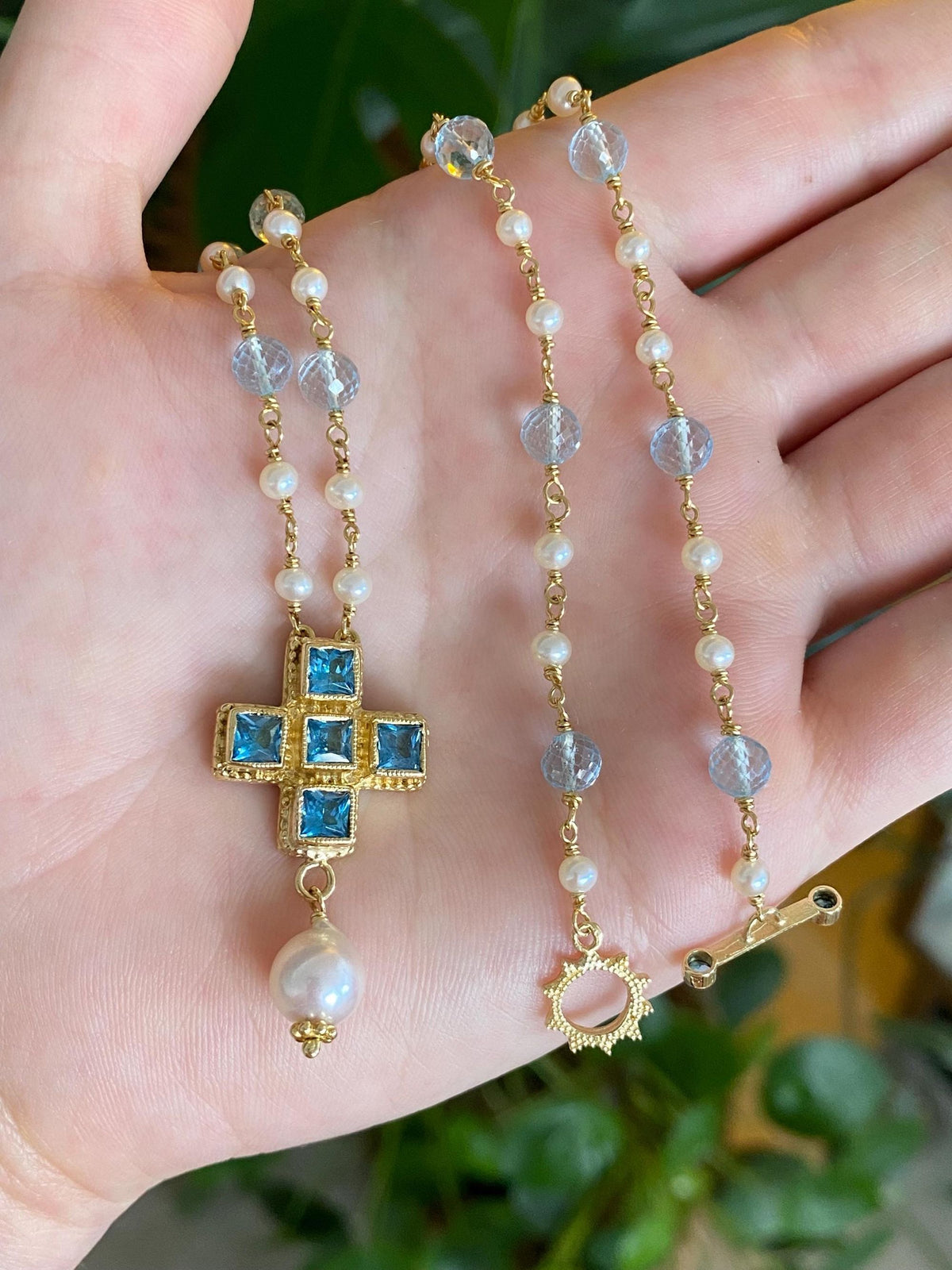 Vintage Solid 18k Yellow Gold Topaz Engraved Cross Faceted Topaz Beads Pearls Link Necklace - 17.5 inches