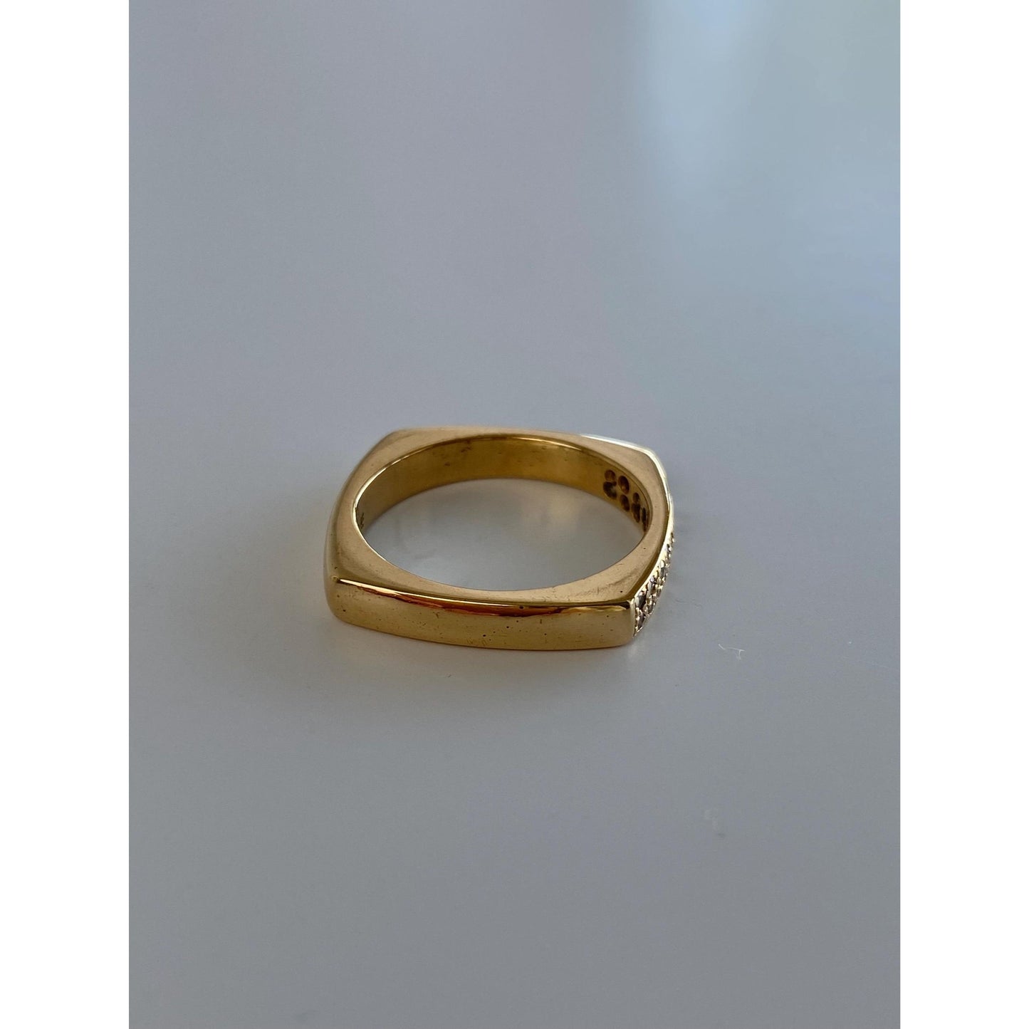 Vintage Solid 18k Yellow Gold Diamond Square Ring Band - Size 6.75