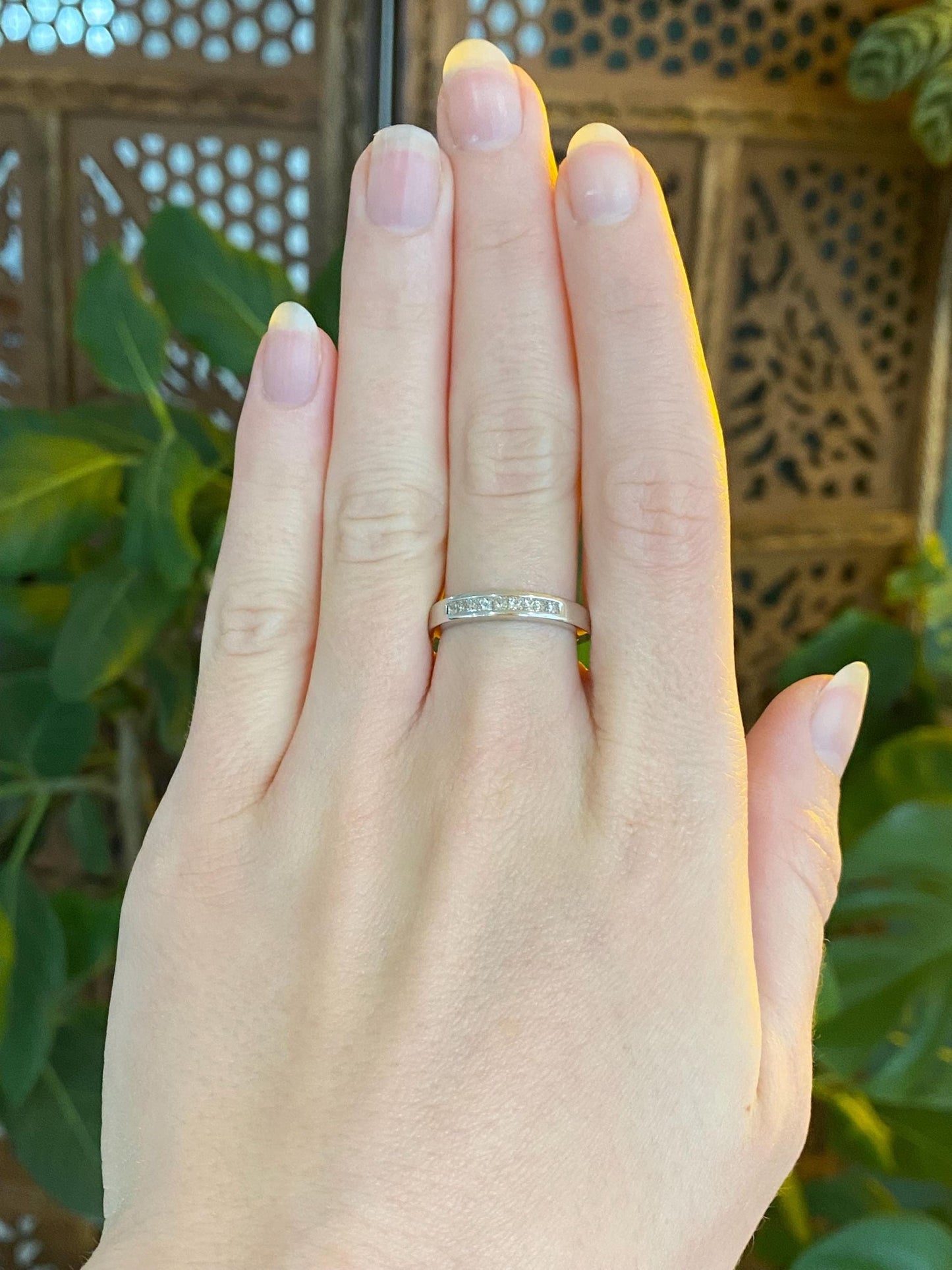 Vintage Solid 14k White Gold Diamond Ring Band - Size 6.75