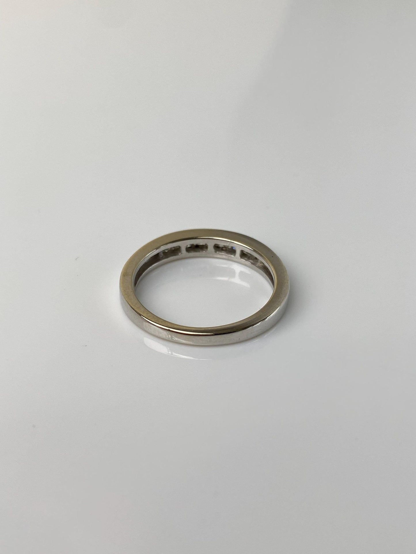 Vintage Solid 14k White Gold Diamond Ring Band - Size 6.75