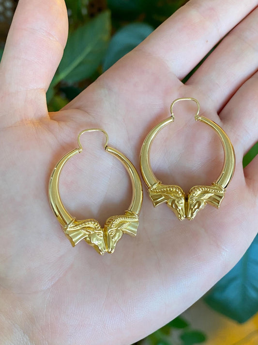 Vintage 19k Yellow Gold Antelope Ram Hoop Earrings