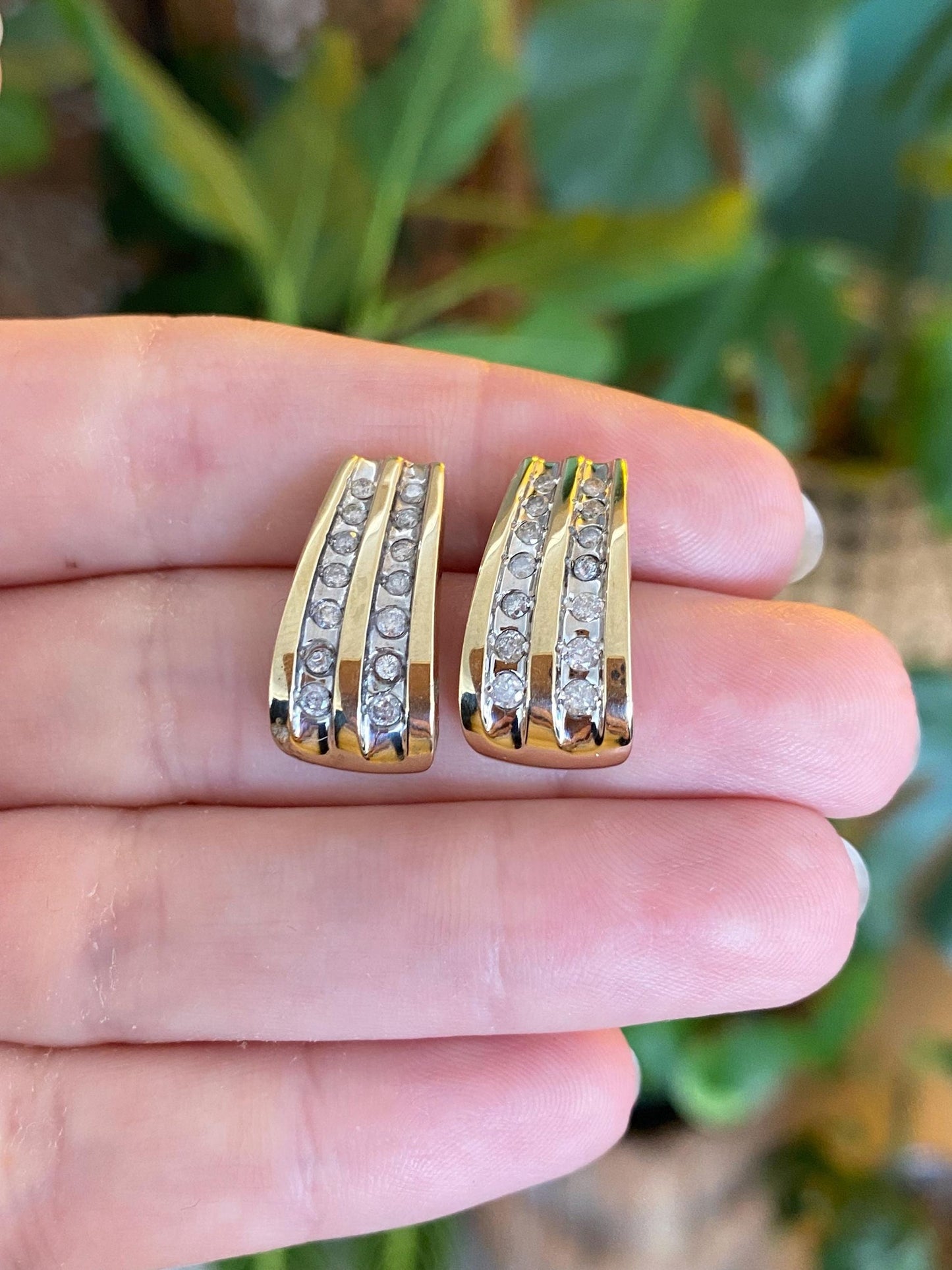 Vintage Solid 10k White & Yellow Gold Diamond Drop Earrings