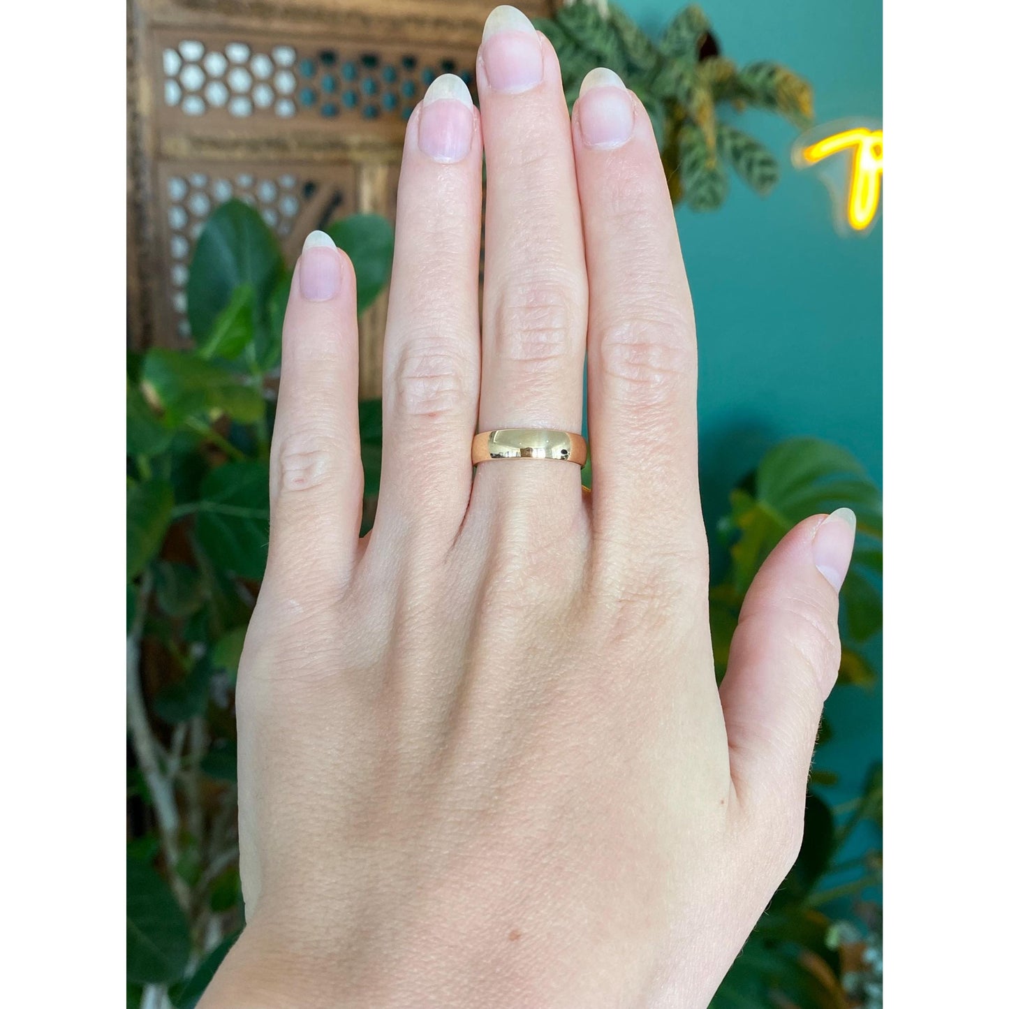 Vintage Solid 10k Yellow Gold Ring Band - Size 6.75