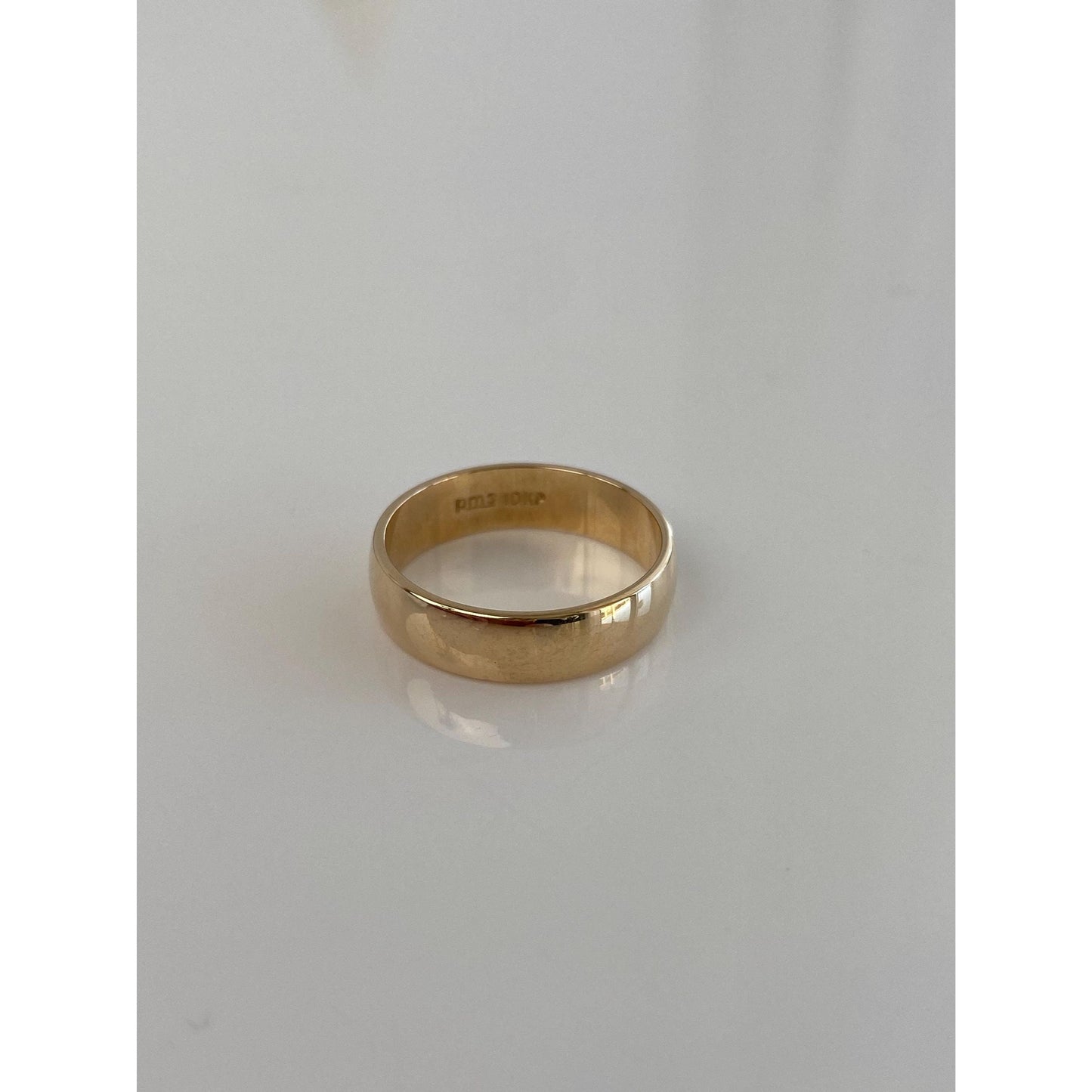 Vintage Solid 10k Yellow Gold Ring Band - Size 6.75