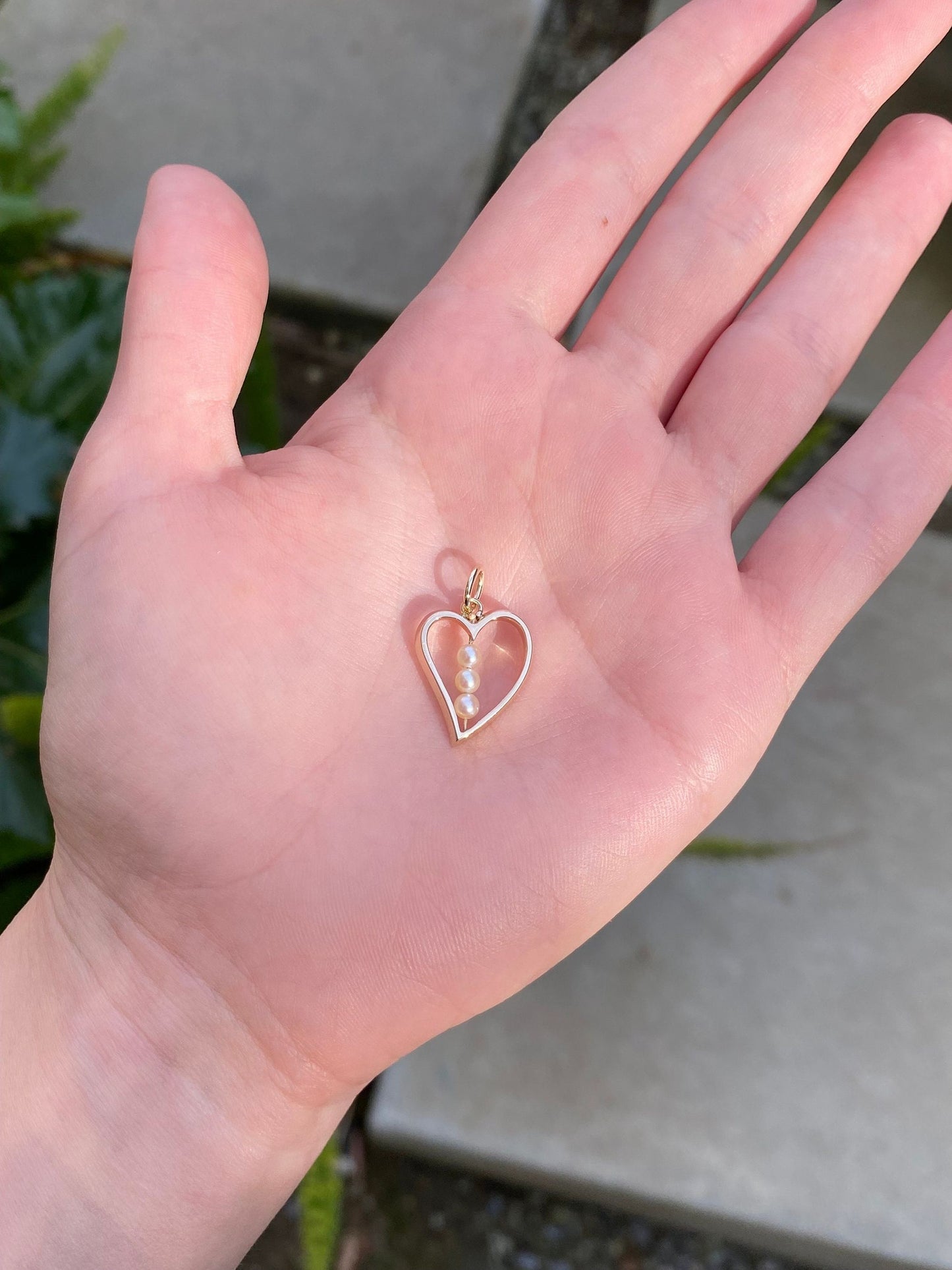 Vintage Solid 14k Yellow Gold Pearl Heart Charm