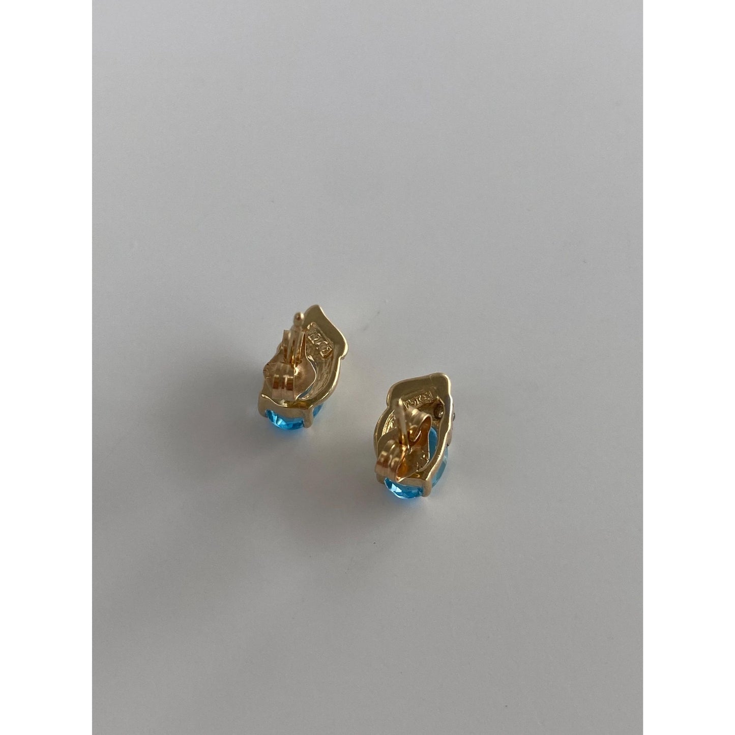 Vintage Solid 14k Yellow Gold Diamond Topaz Stud Earrings