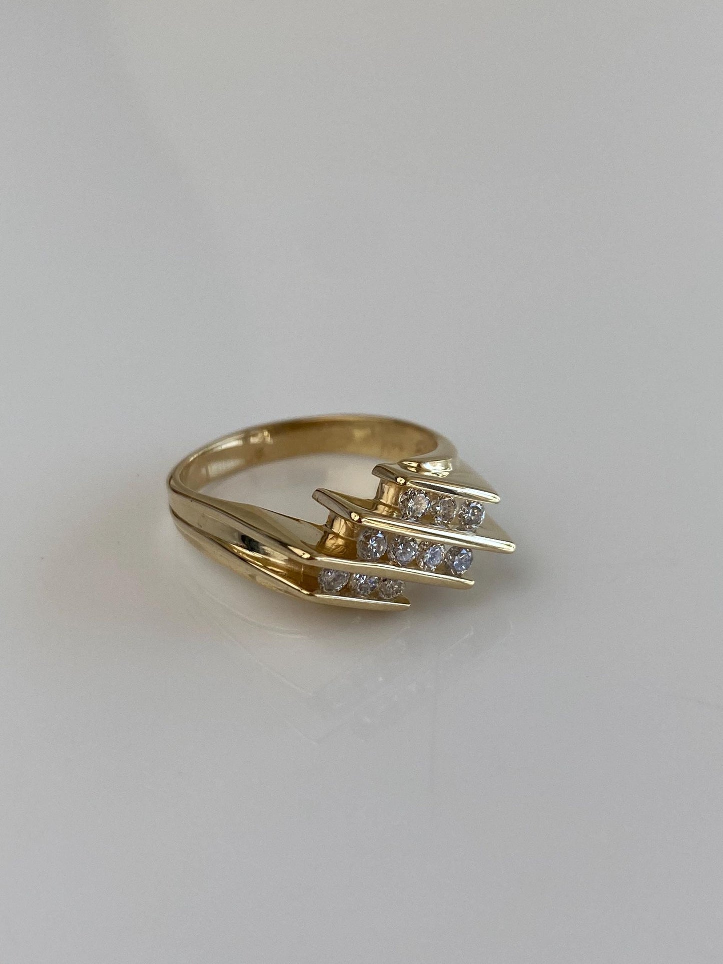 Vintage Solid 14k Yellow Gold Diamond Rows Abstract Ring - Size 7.75