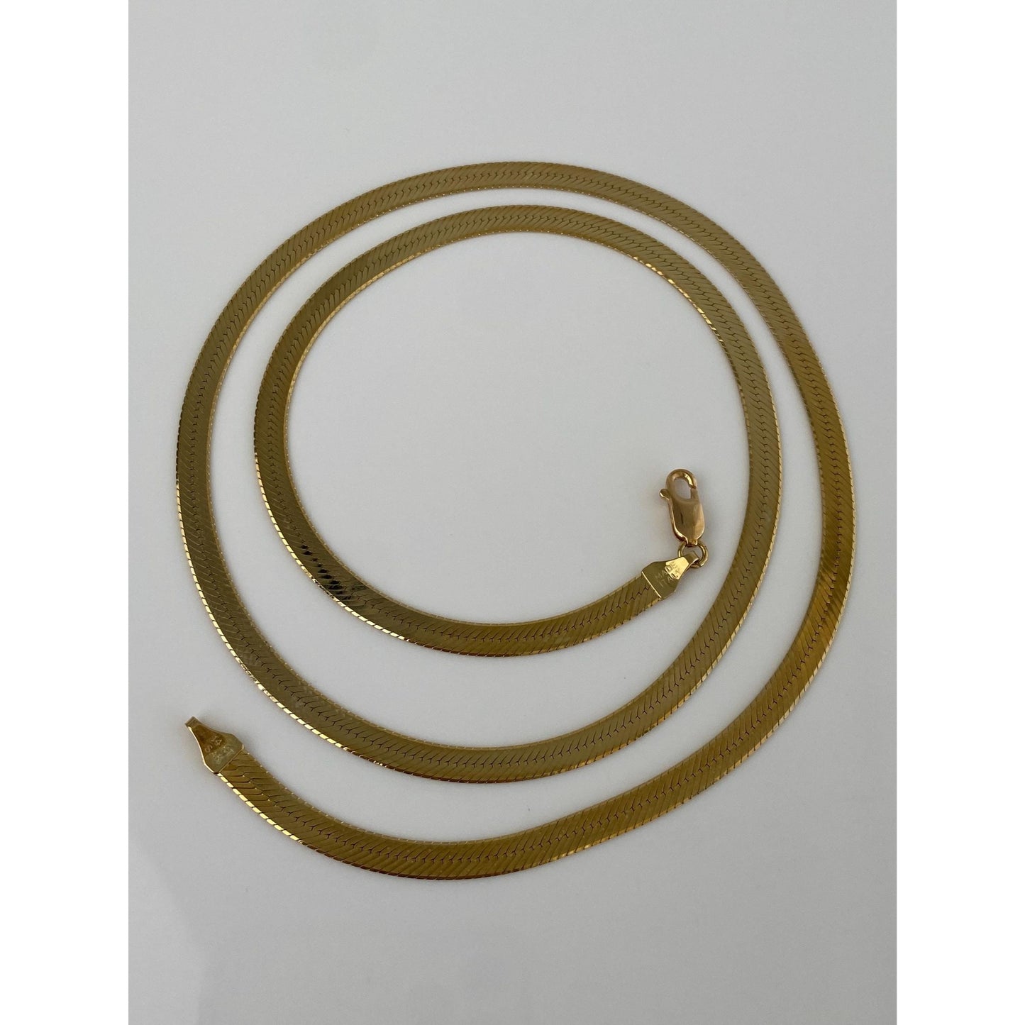 Vintage Solid 14k Yellow Gold Herringbone Chain Necklace - 24 inches