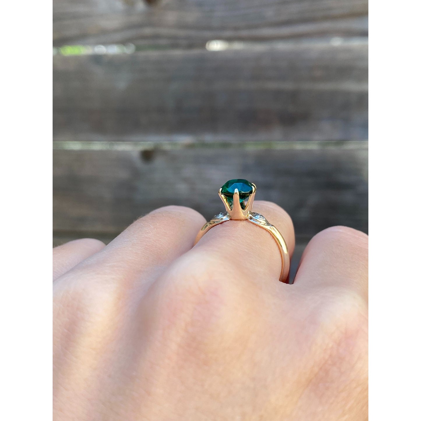 Vintage Solid 10k White & Yellow Gold Green Cubic Zirconia Ring - Size 6.75