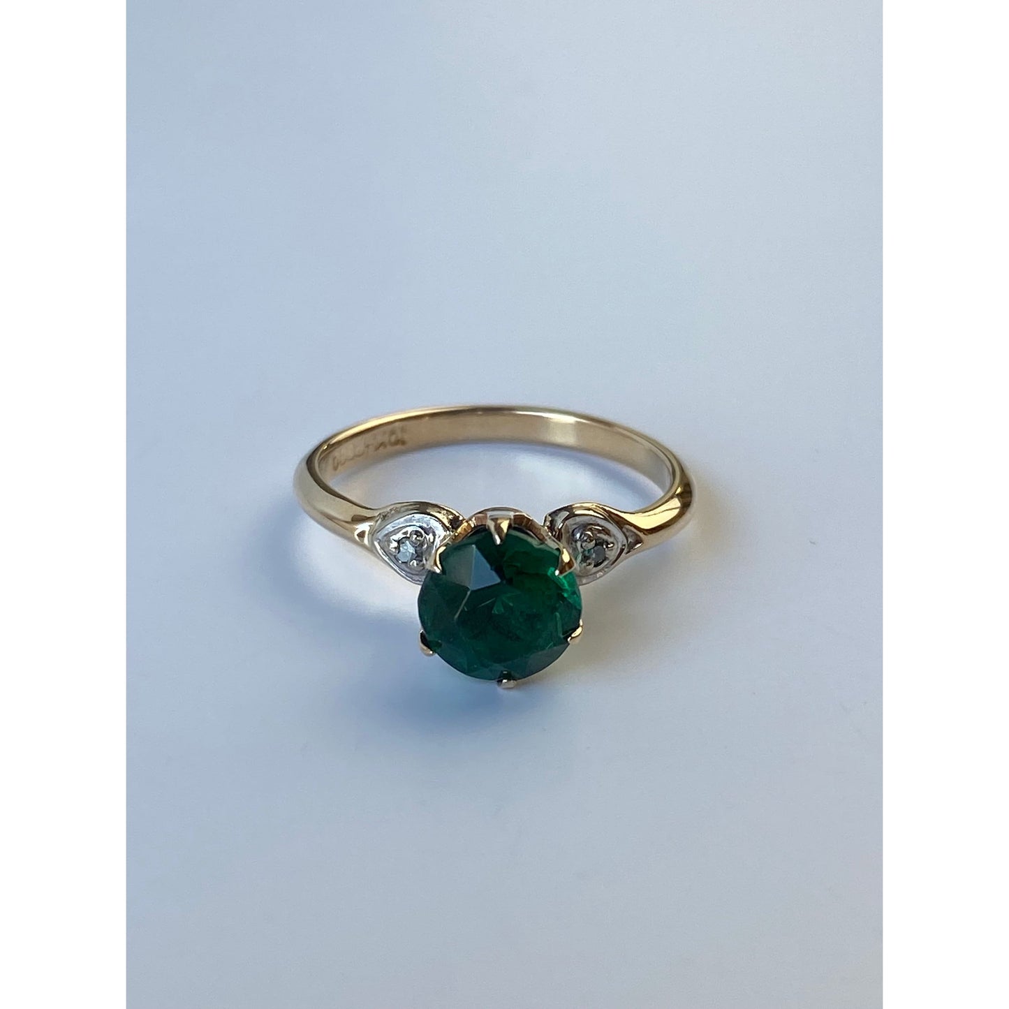 Vintage Solid 10k White & Yellow Gold Green Cubic Zirconia Ring - Size 6.75