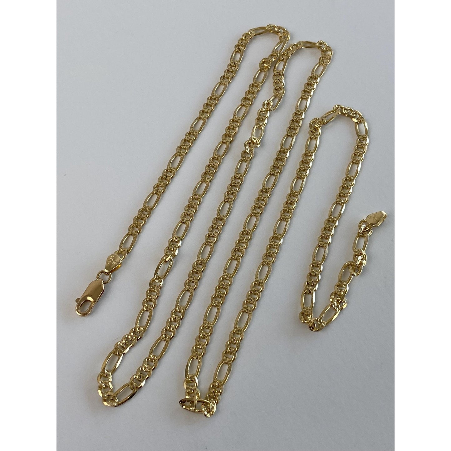 Vintage Solid 14k Yellow Gold Figaro Chain Necklace - 30.5 inches
