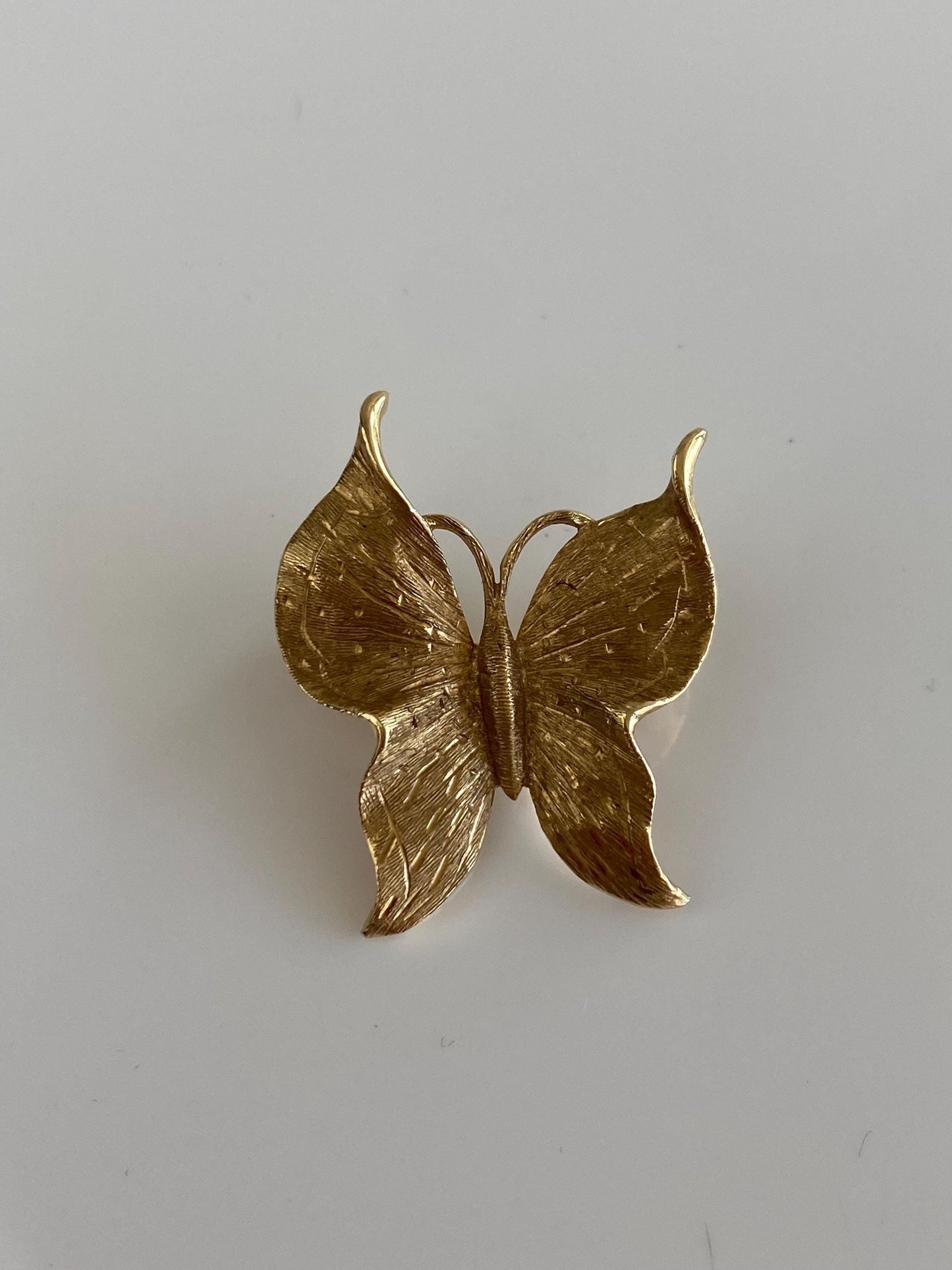 Vintage Solid 14k Yellow Gold Satin Butterfly Pin