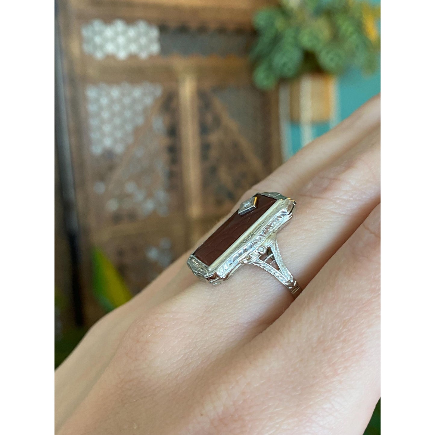 Vintage Solid 14k White Gold Clear Sapphire Carved Carnelian Art Deco Poison Ring - Size 6.5