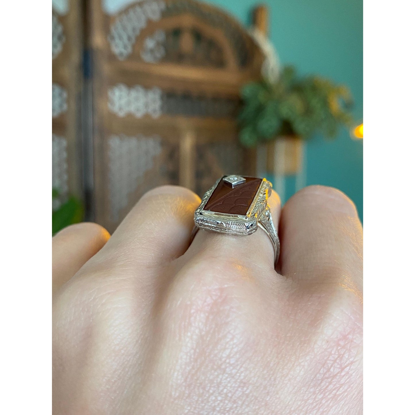 Vintage Solid 14k White Gold Clear Sapphire Carved Carnelian Art Deco Poison Ring - Size 6.5