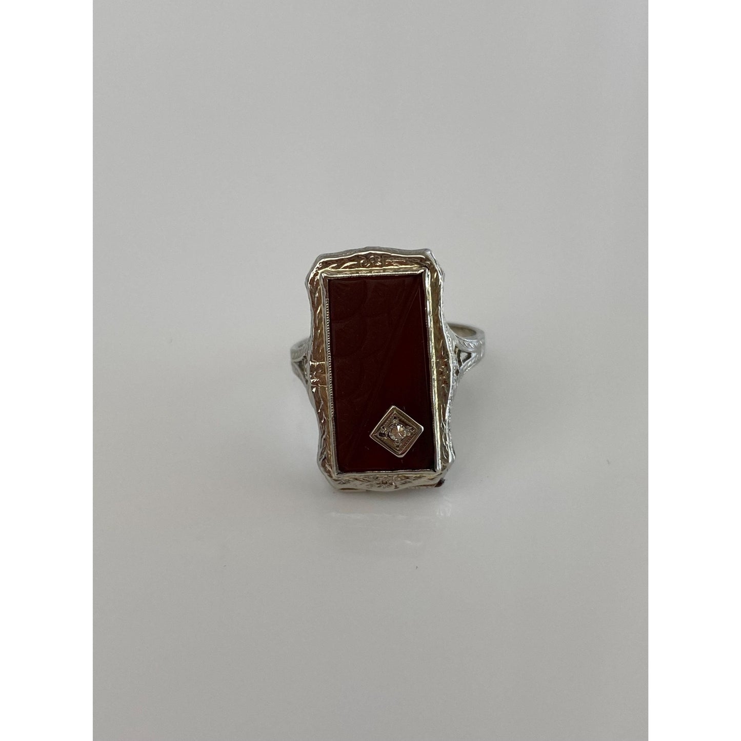 Vintage Solid 14k White Gold Clear Sapphire Carved Carnelian Art Deco Poison Ring - Size 6.5