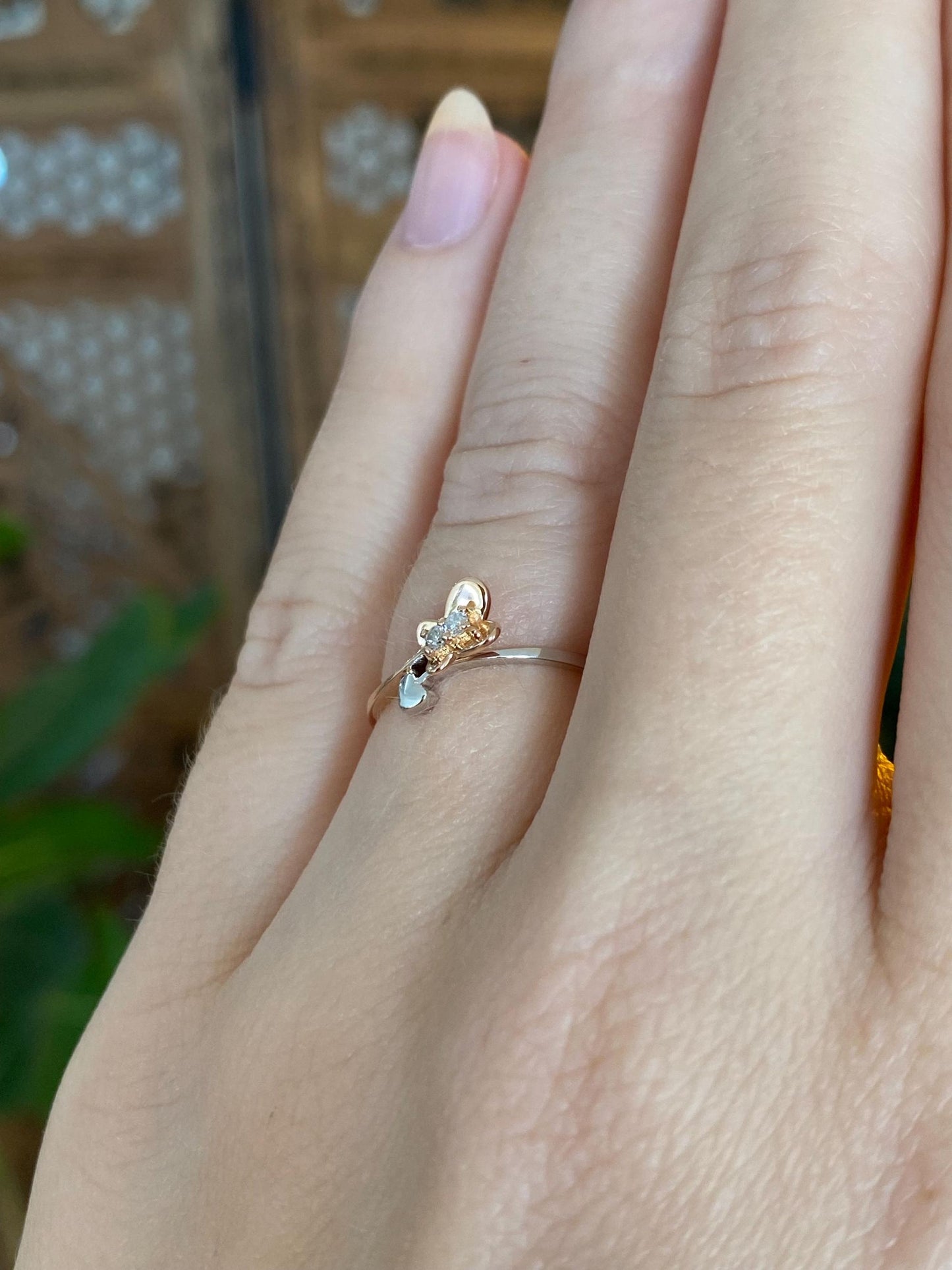 Vintage Solid 18k Rose & White Gold Diamond Butterfly Heart Ring - Size 5.5