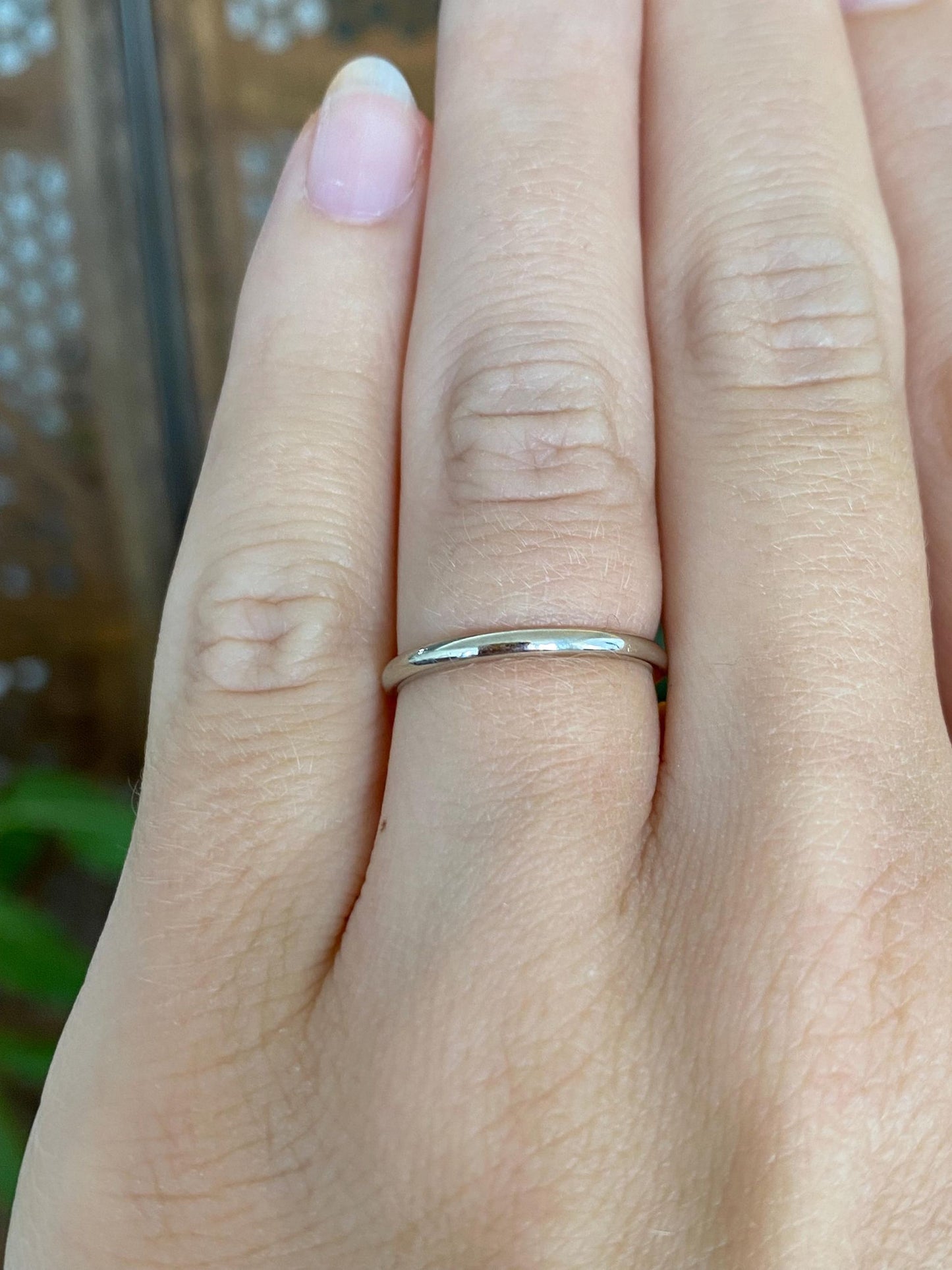 Vintage Solid 14k White Gold Slim Ring Band - Size 5.25