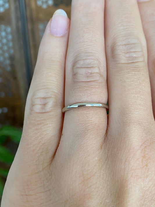 Vintage Solid 14k White Gold Slim Ring Band - Size 5.25
