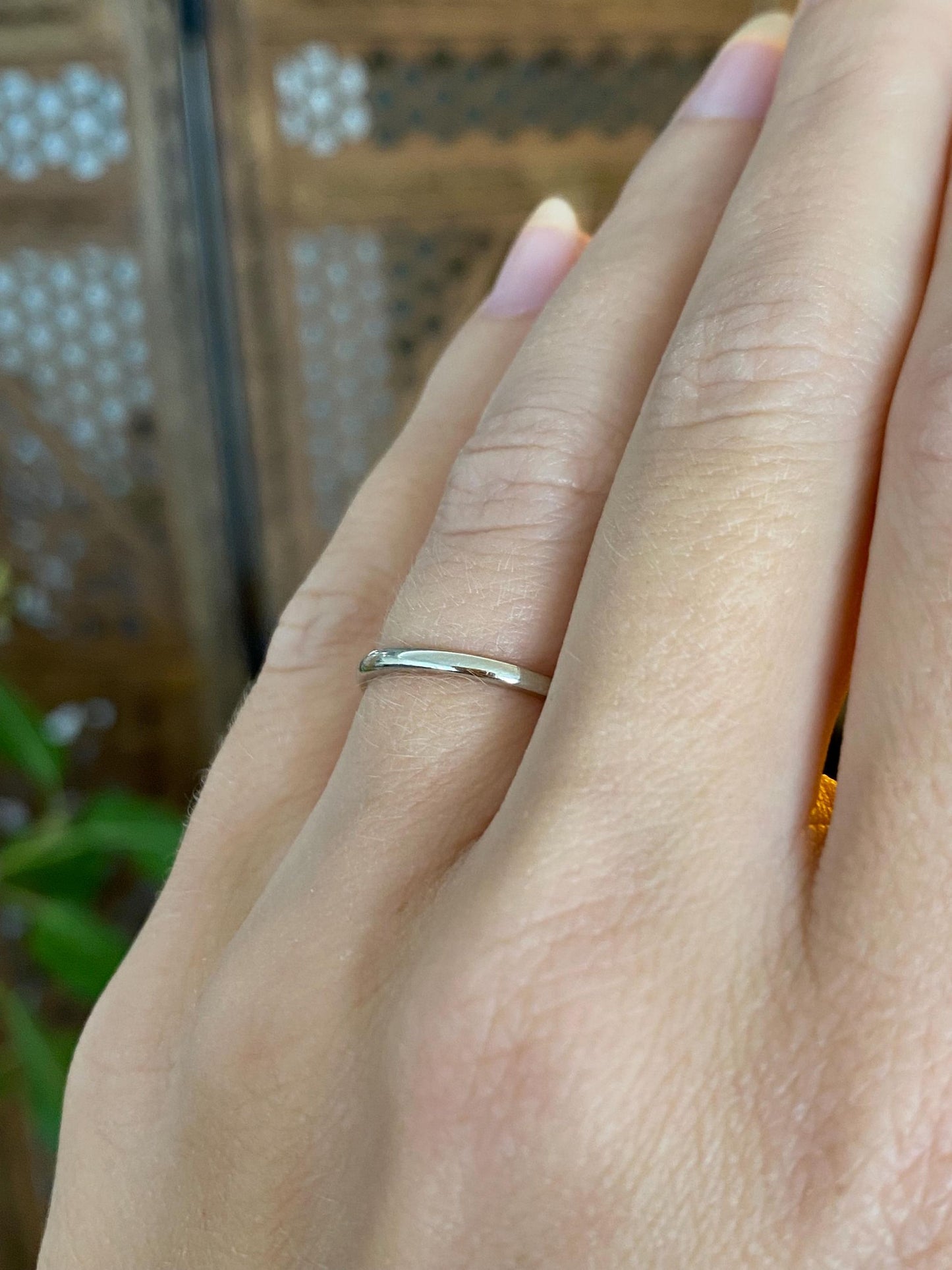 Vintage Solid 14k White Gold Slim Ring Band - Size 5.25
