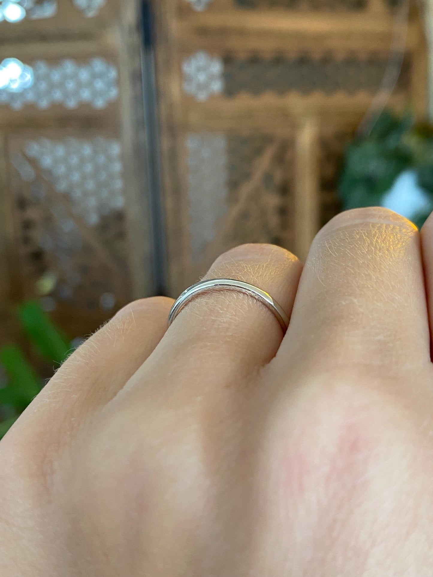 Vintage Solid 14k White Gold Slim Ring Band - Size 5.25