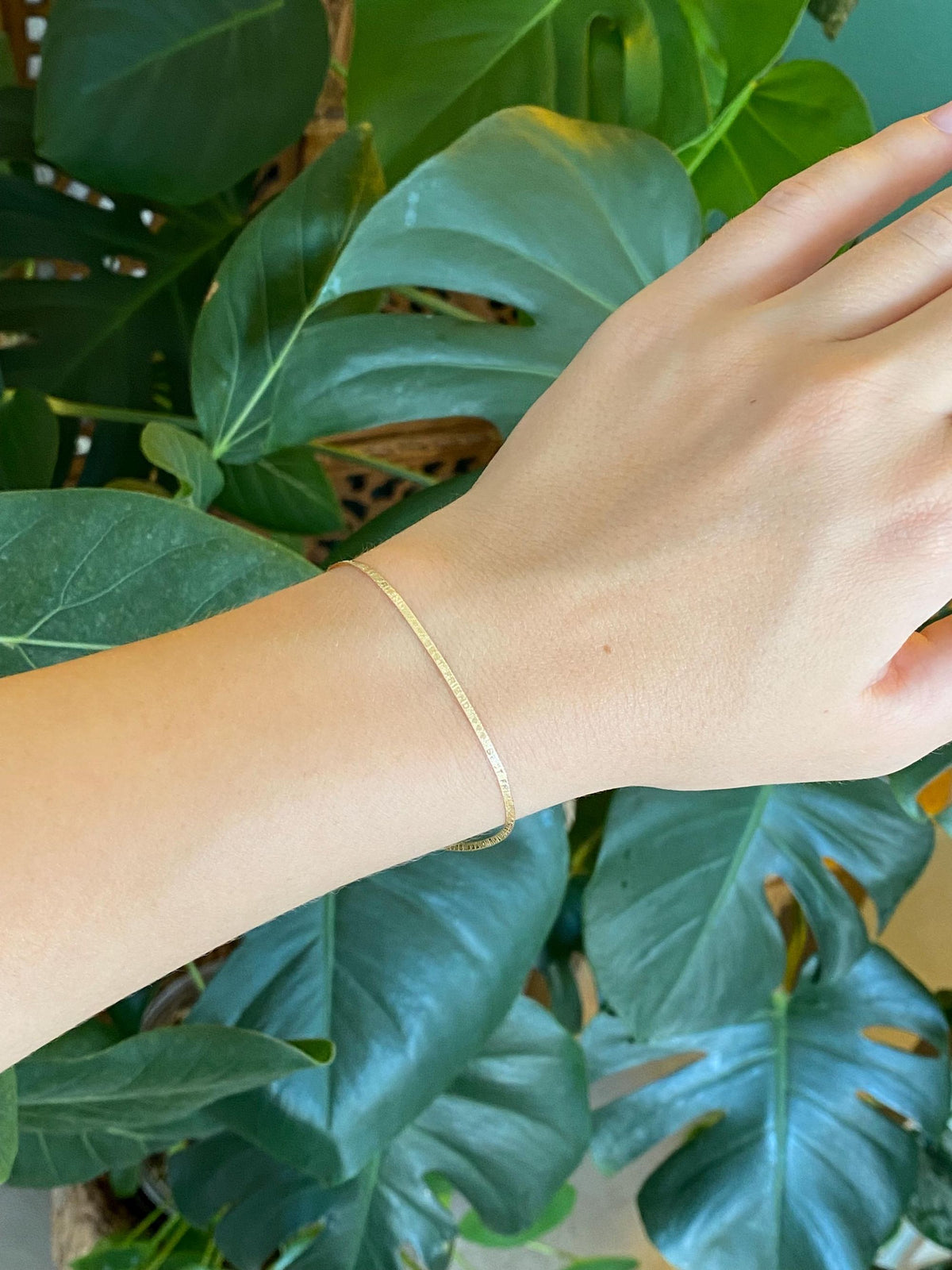 Vintage Solid 14k Yellow Gold Best Friends Flat Chain Bracelet - 7 Inches