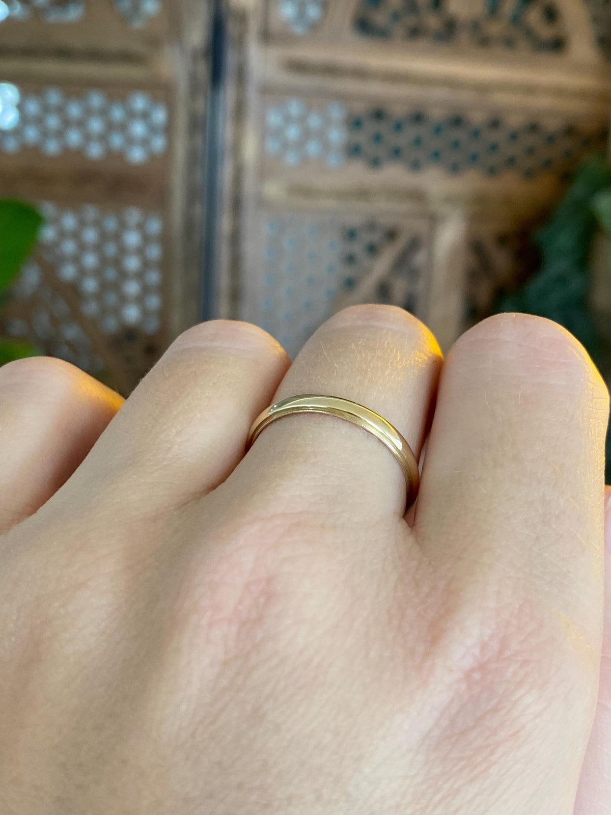 Vintage Solid 14k Yellow Gold Milgrain Ring Band - Size 8