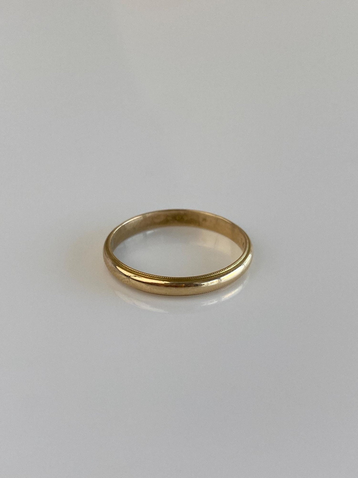 Vintage Solid 14k Yellow Gold Milgrain Ring Band - Size 8