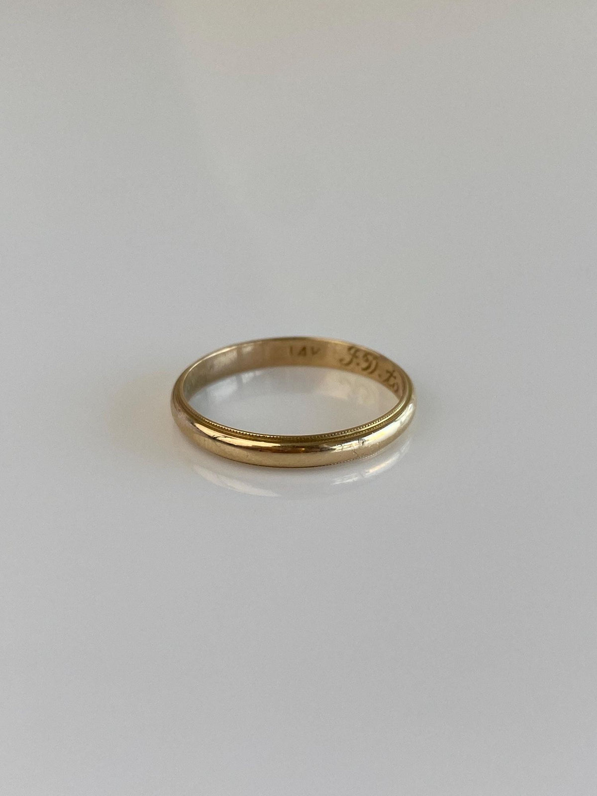 Vintage Solid 14k Yellow Gold Milgrain Ring Band - Size 8