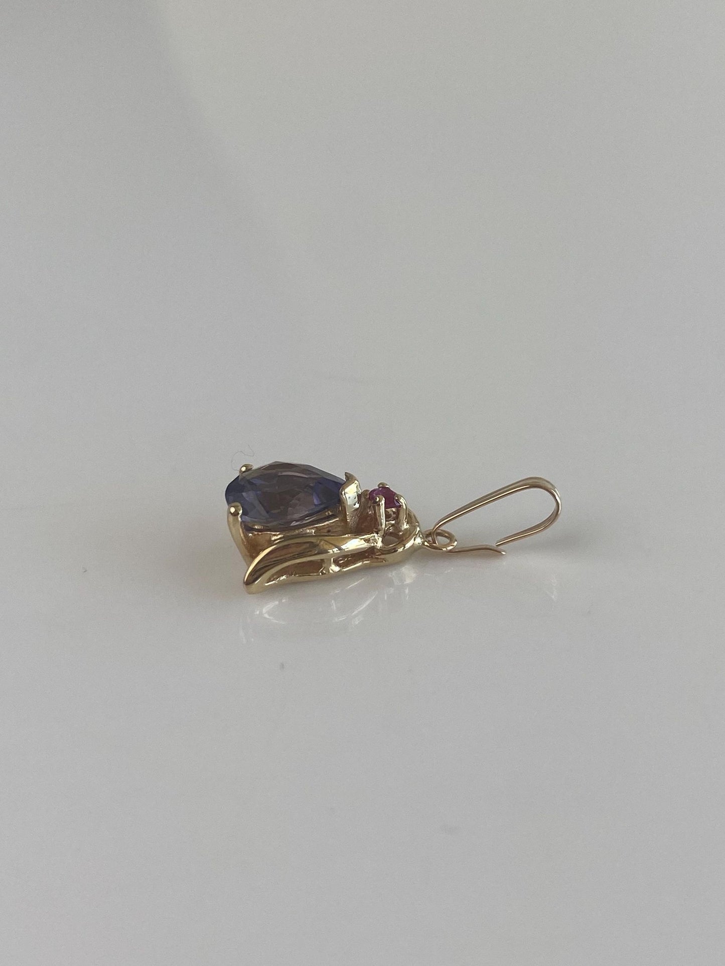 Vintage Solid 14k Yellow Gold Tanzanite Pink Sapphire Charm