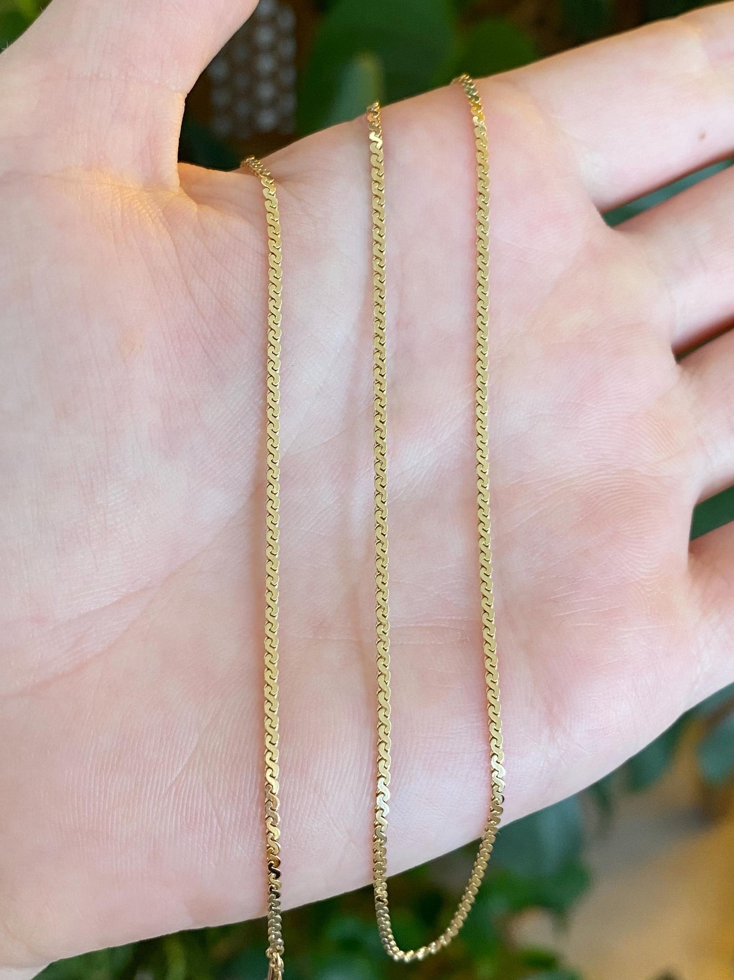 Vintage Solid 14k Yellow Gold Serpentine Chain Necklace - 16.5 inches